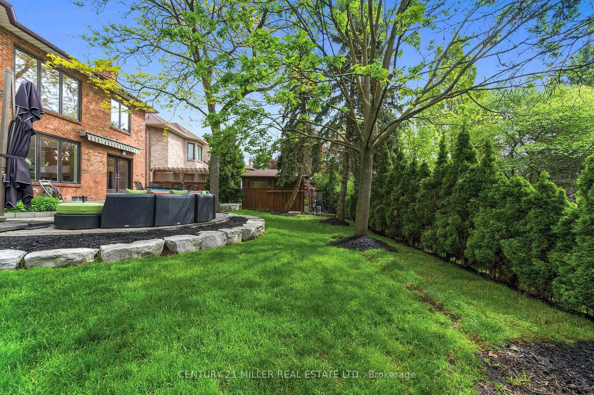 Photo 37 of 1036 Masters Green, Oakville, Glen Abbey — HOMEH