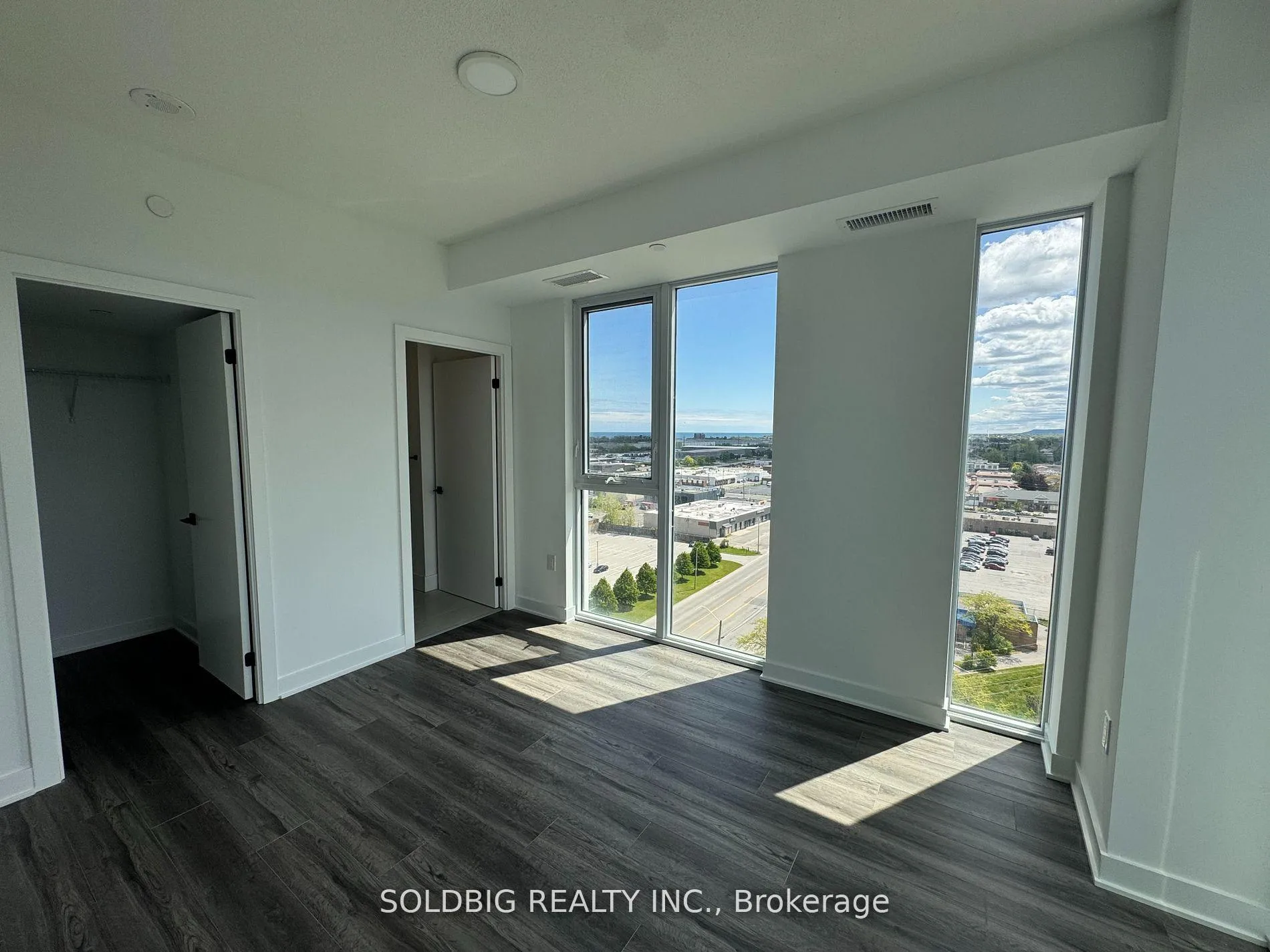 Photo 25 of Unit 917, 2782 Barton Street E, Hamilton, Riverdale — HOMEH