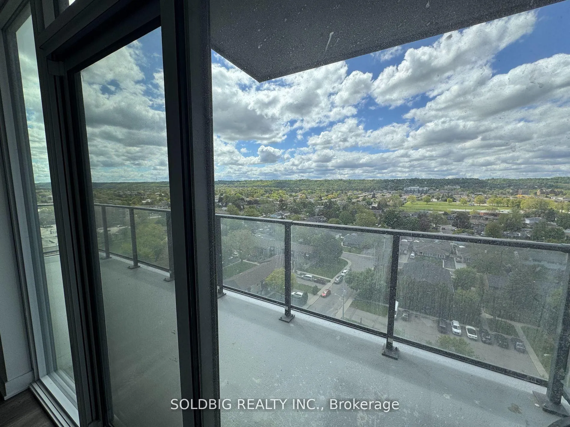 Photo 32 of Unit 917, 2782 Barton Street E, Hamilton, Riverdale — HOMEH