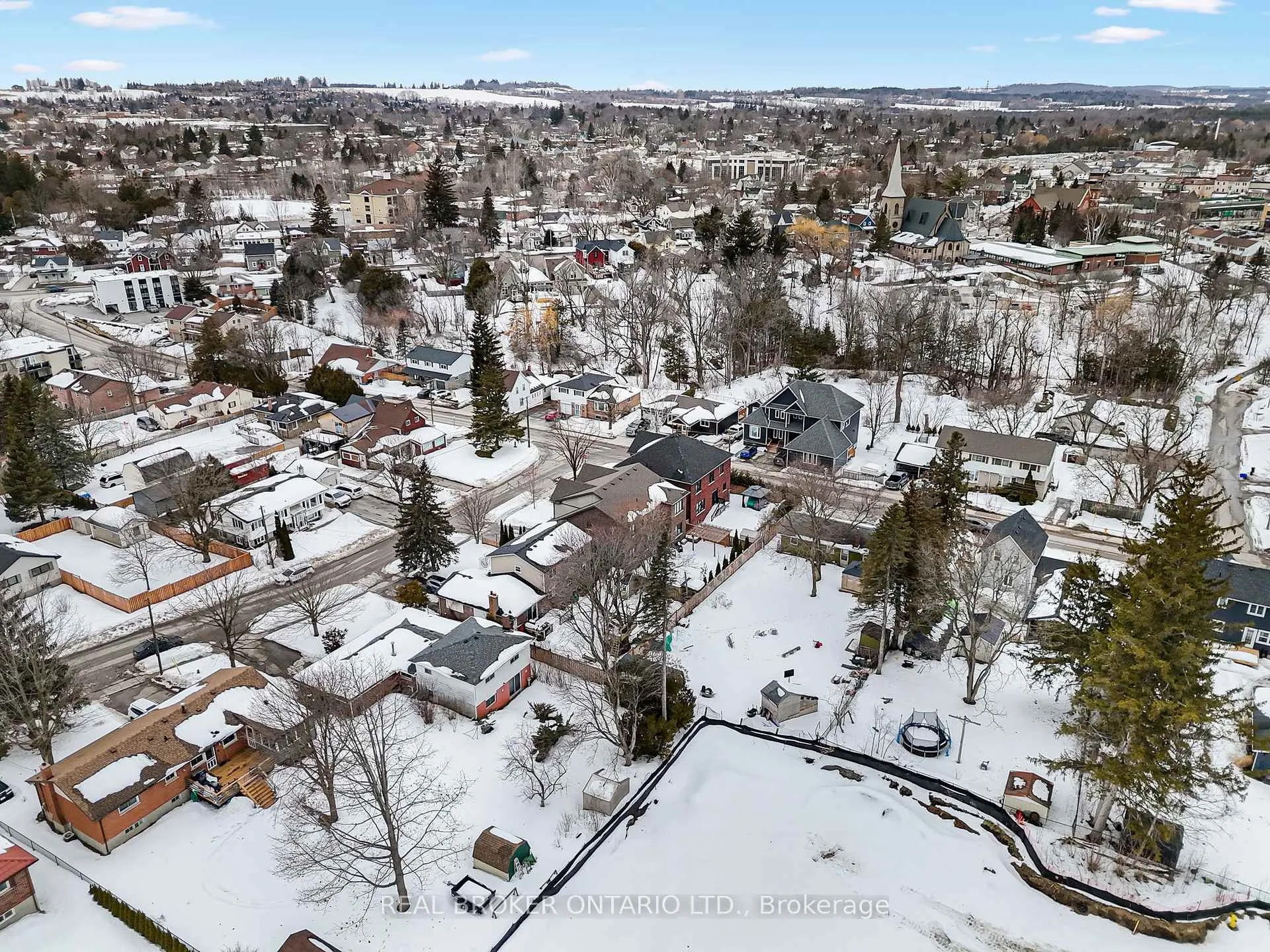 Photo 31 of 5 Joseph Street, Uxbridge — HOMEH