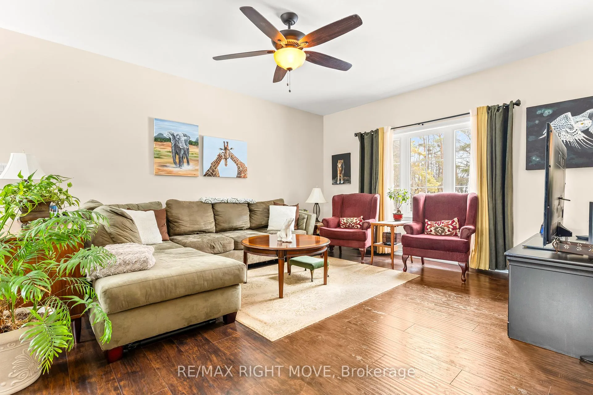 Photo 9 of 104 Ethel Park Road, Brock, Beaverton — HOMEH