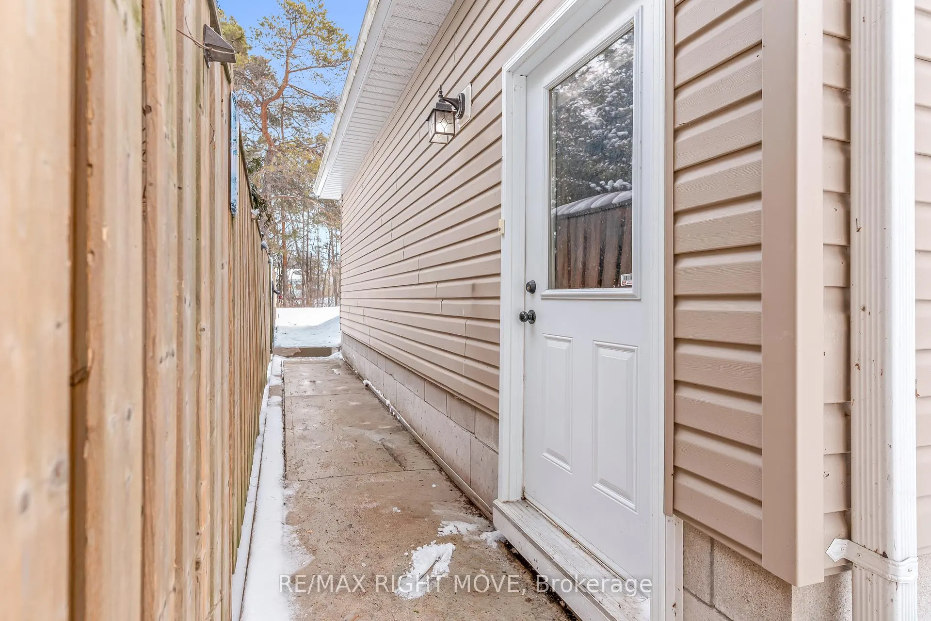 Photo 18 of 104 Ethel Park Road, Brock, Beaverton — HOMEH