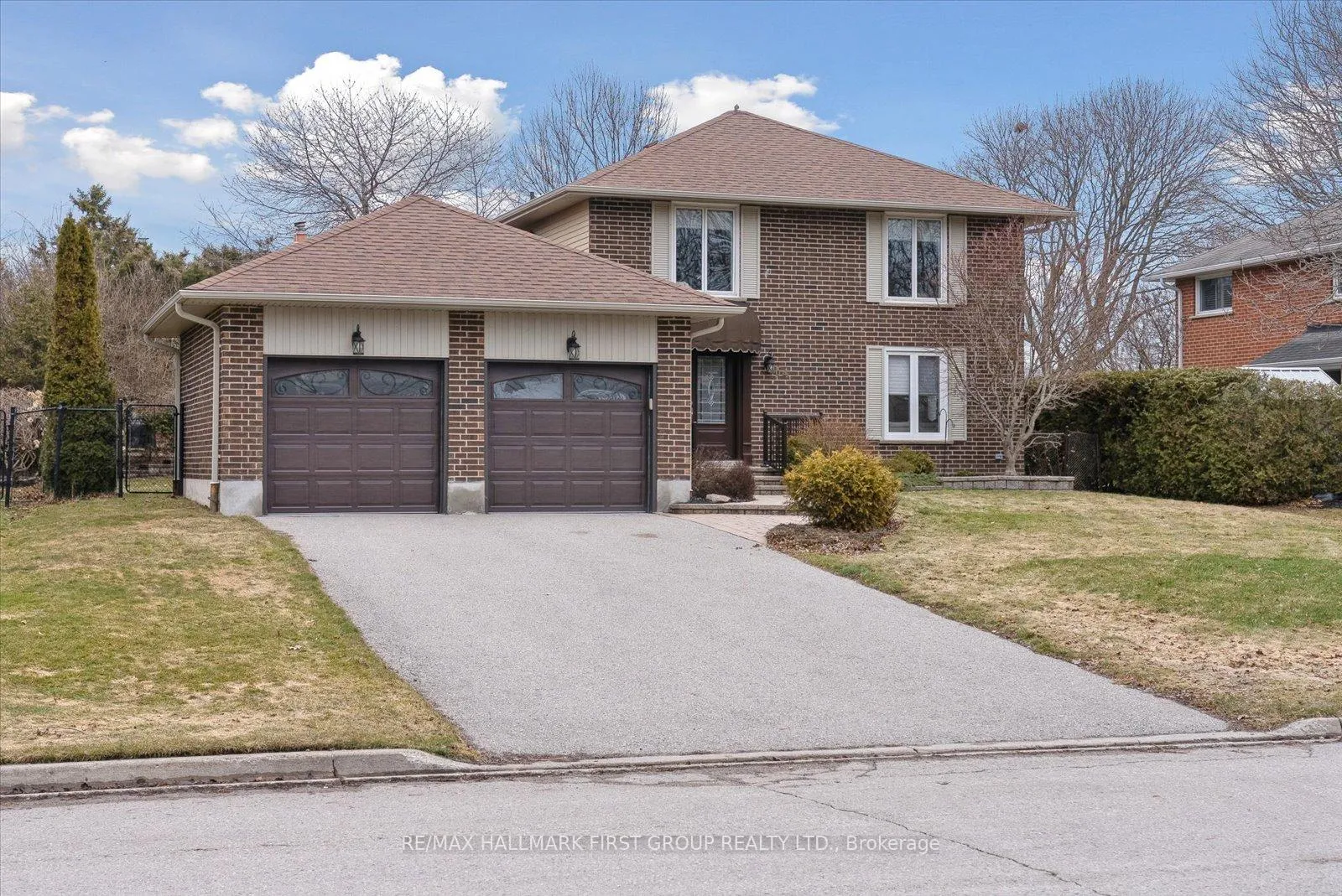 Photo 1 of 64 Anstead Crescent, Ajax, South West — HOMEH