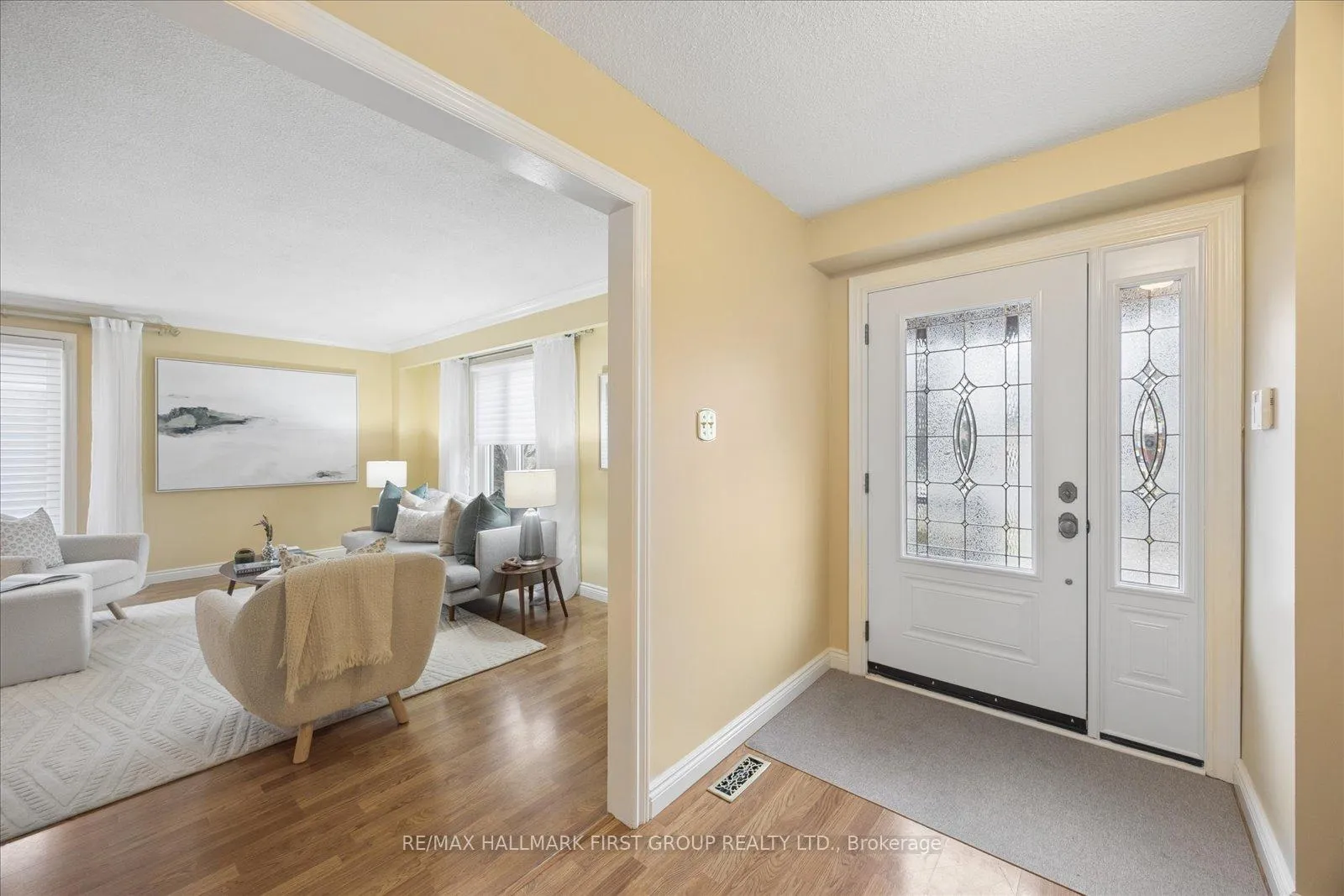 Photo 3 of 64 Anstead Crescent, Ajax, South West — HOMEH