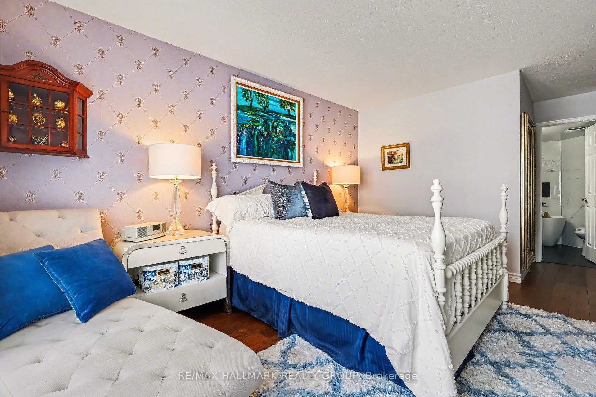 Photo 16 of Unit 301B, 995 North River Road, Ottawa, Overbrook — HOMEH