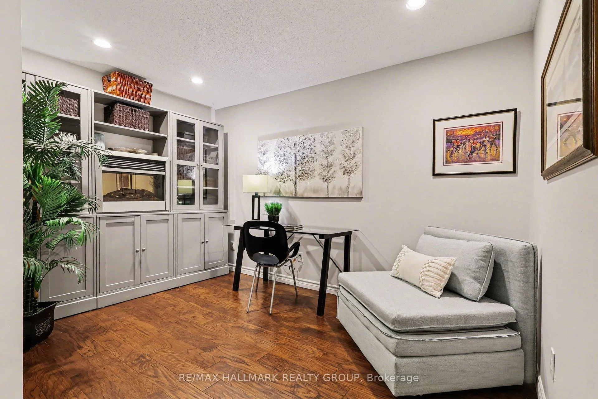 Photo 20 of Unit 301B, 995 North River Road, Ottawa, Overbrook — HOMEH
