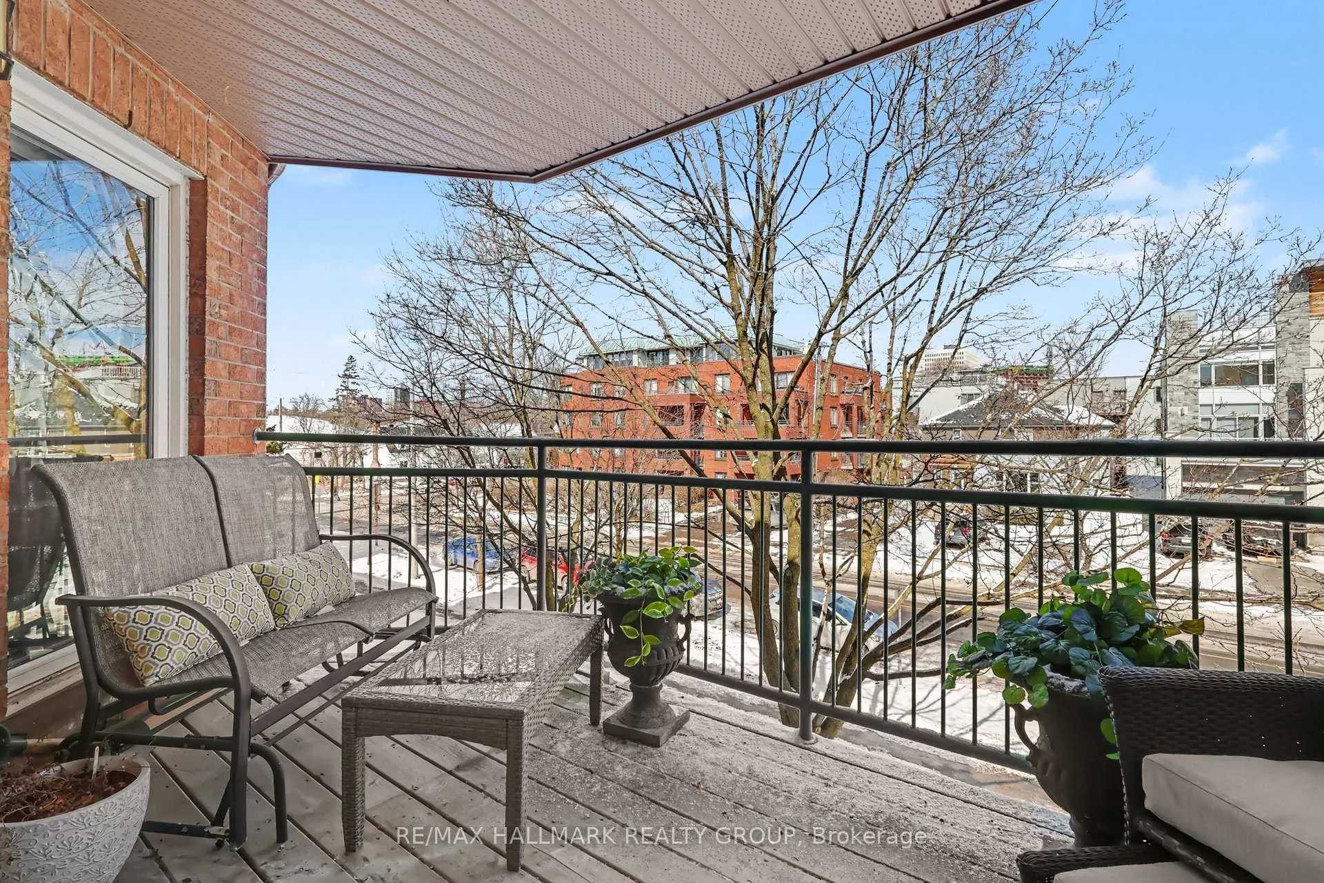 Photo 24 of Unit 301B, 995 North River Road, Ottawa, Overbrook — HOMEH