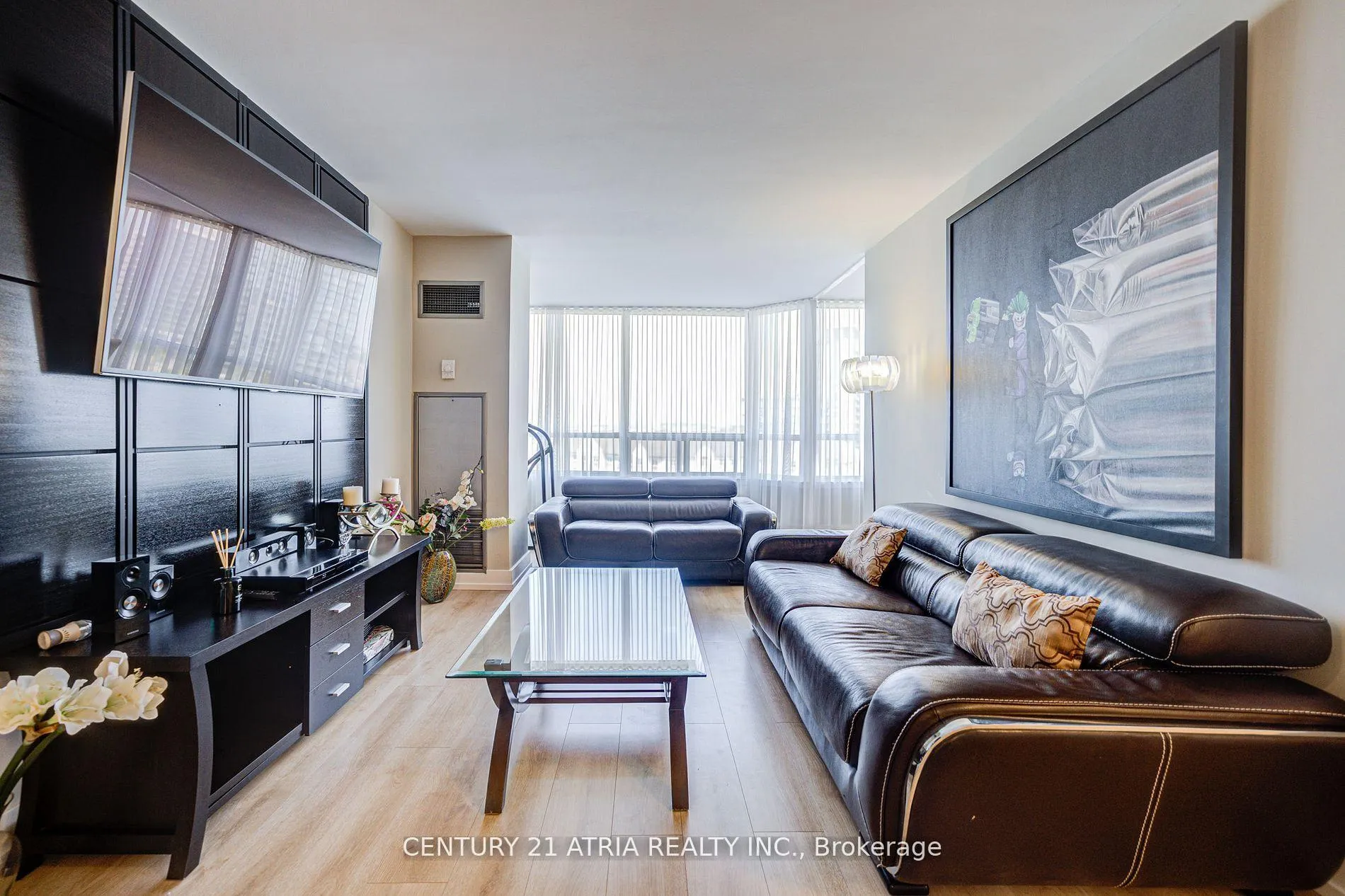 Photo 15 of Unit 909, 120 Promenade Circle, Vaughan, Brownridge — HOMEH