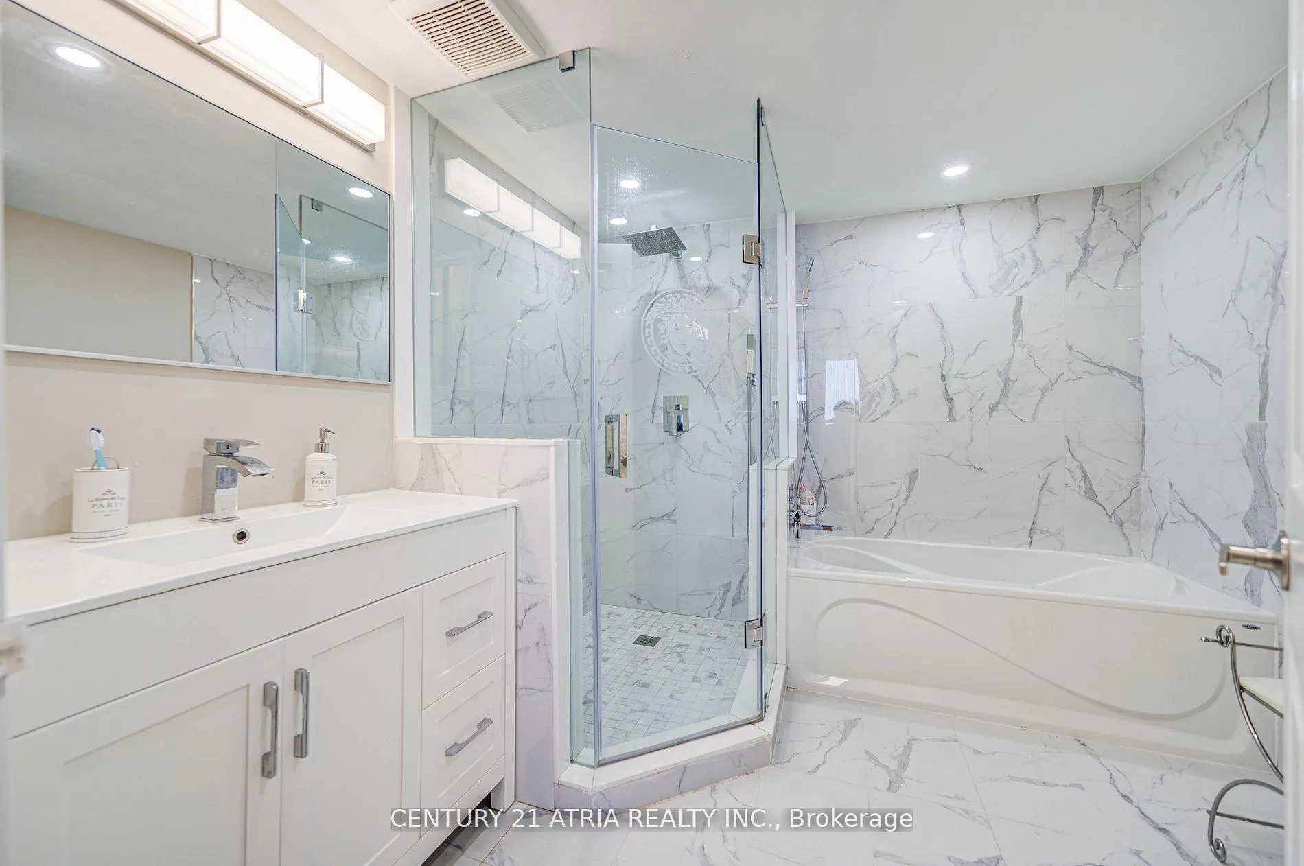 Photo 35 of Unit 909, 120 Promenade Circle, Vaughan, Brownridge — HOMEH