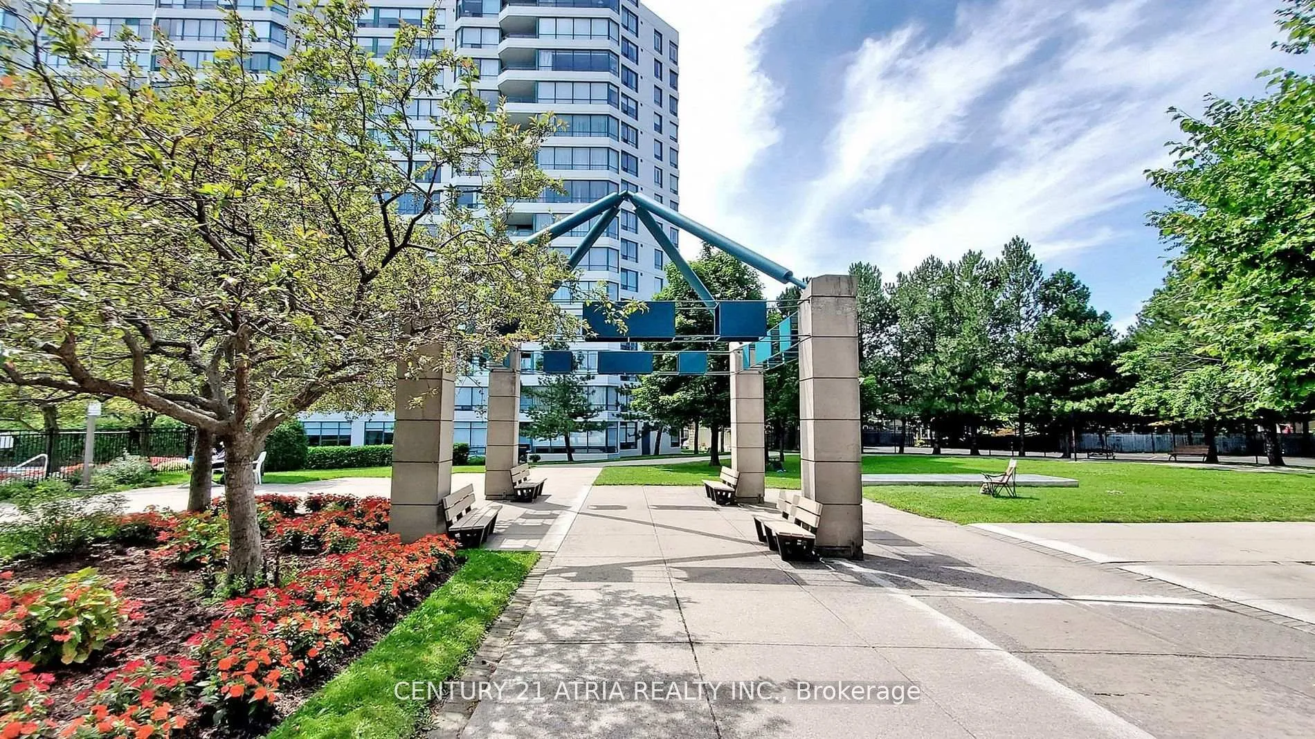 Photo 45 of Unit 909, 120 Promenade Circle, Vaughan, Brownridge — HOMEH
