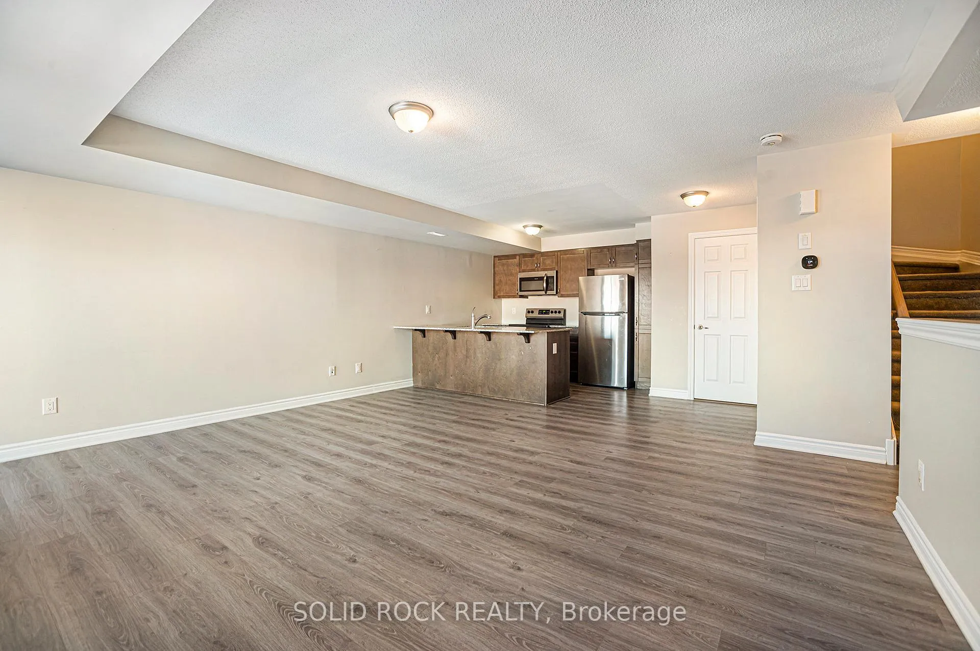 Photo 4 of Unit 42, 150 Walleye Private, Ottawa, Barrhaven - Half Moon Bay — HOMEH