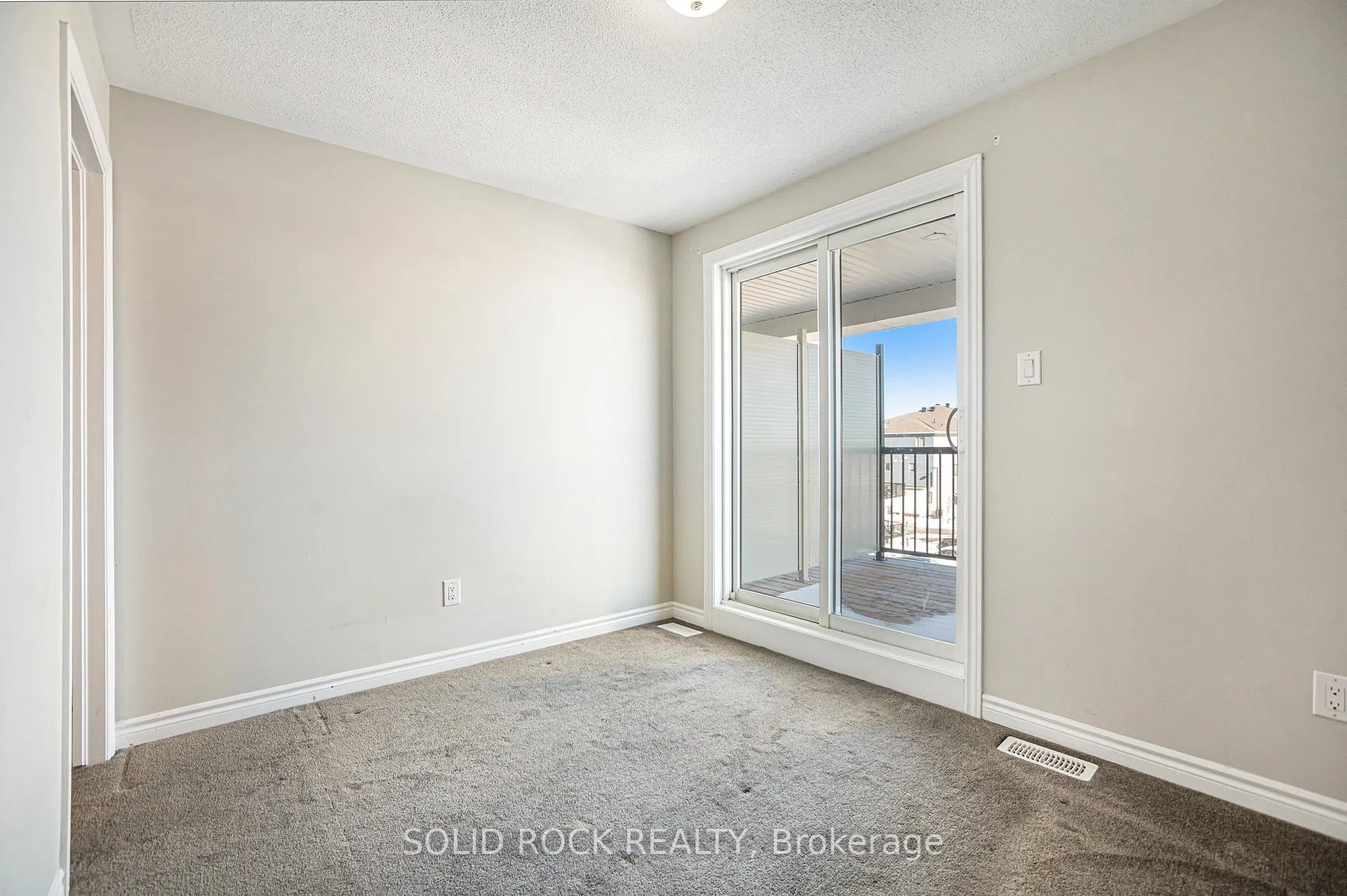 Photo 10 of Unit 42, 150 Walleye Private, Ottawa, Barrhaven - Half Moon Bay — HOMEH