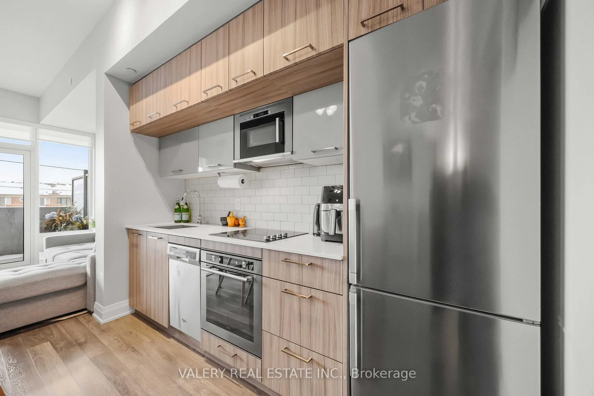 Photo 14 of Unit 325, 4800 Highway 7, Vaughan, East Woodbridge — HOMEH