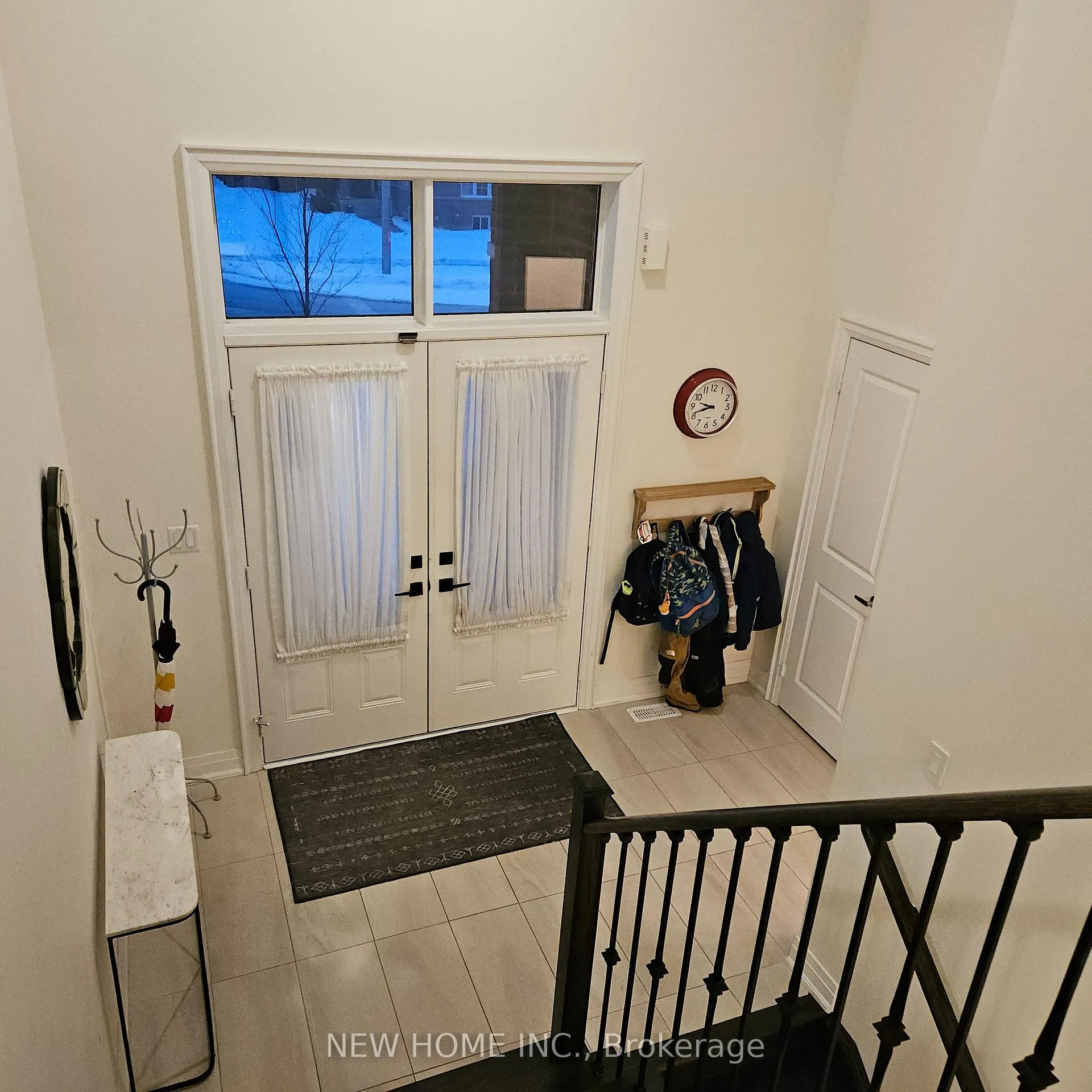 Photo 2 of 200 Muirfield Drive, Barrie, Ardagh — HOMEH