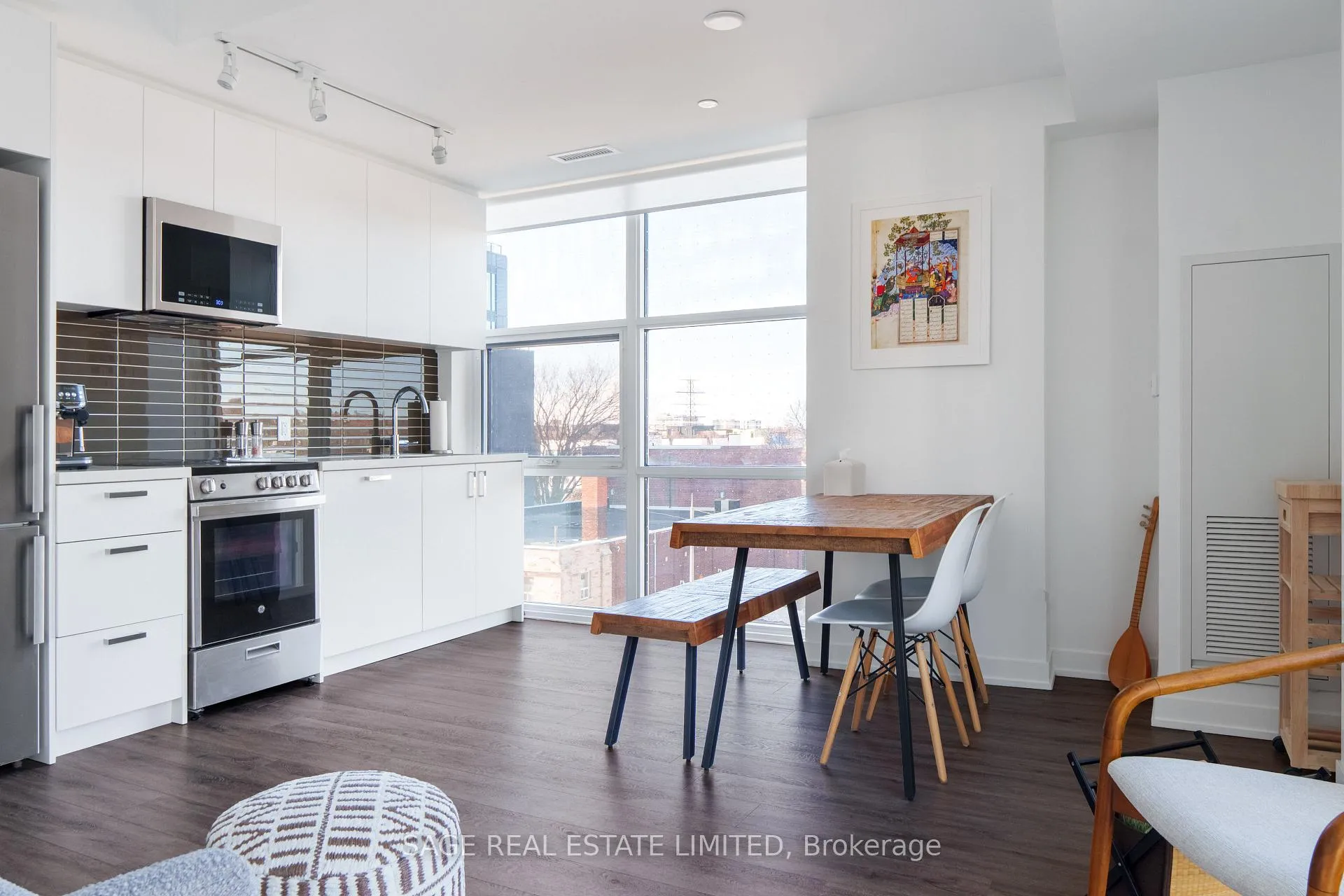 Photo 2 of Unit 422, 1787 St Clair Avenue W, Toronto, Weston-Pellam Park — HOMEH