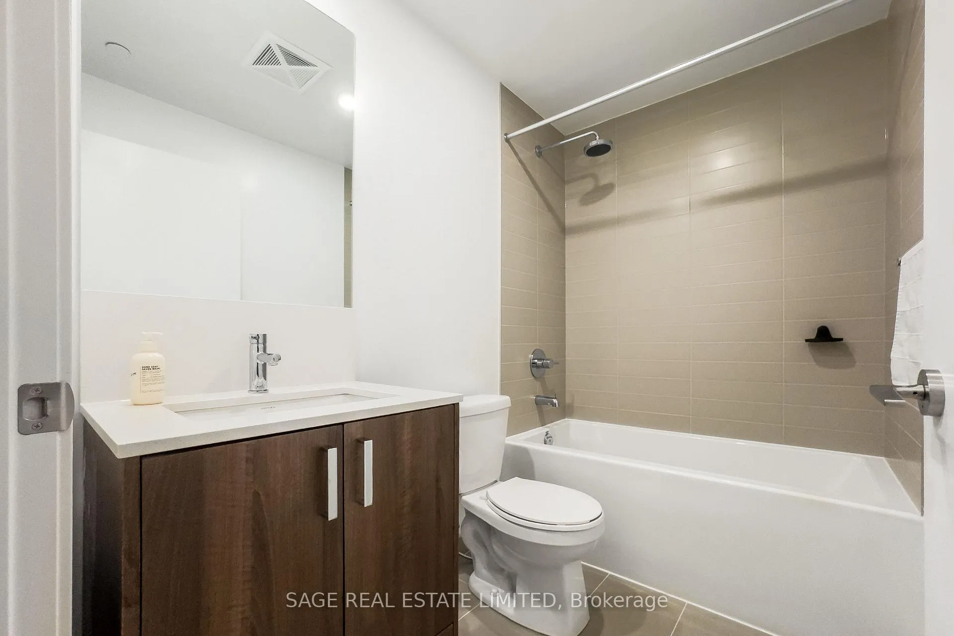 Photo 16 of Unit 422, 1787 St Clair Avenue W, Toronto, Weston-Pellam Park — HOMEH