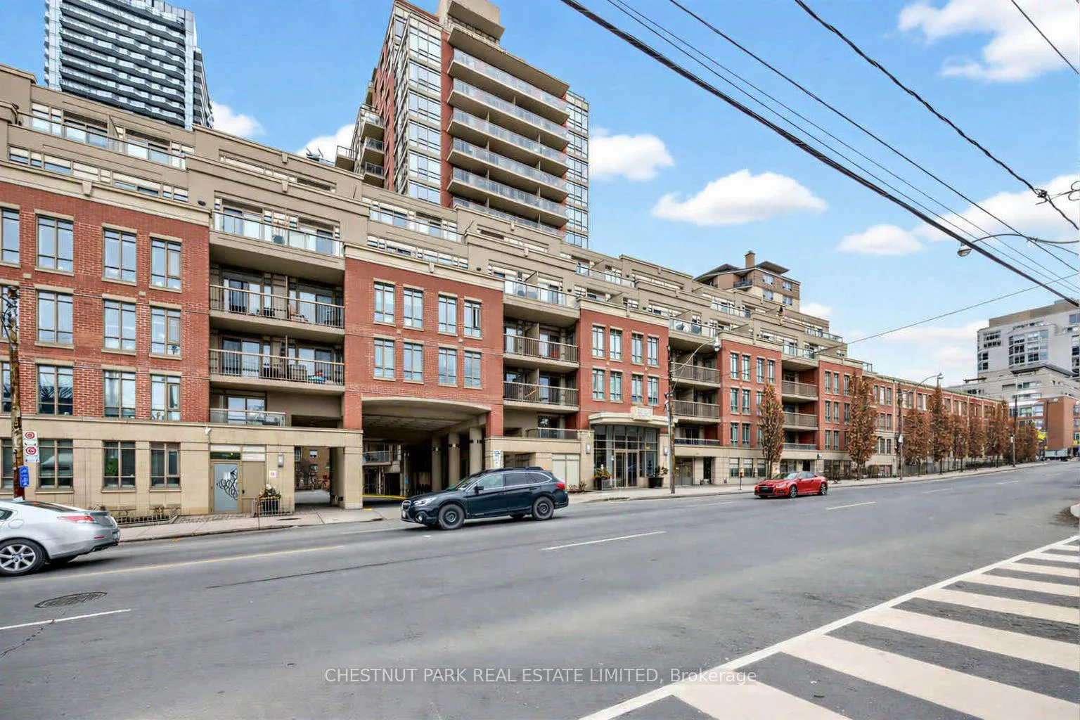 Photo 1 of Unit PH1703, 900 Mount Pleasant Road, Toronto, Mount Pleasant West — HOMEH