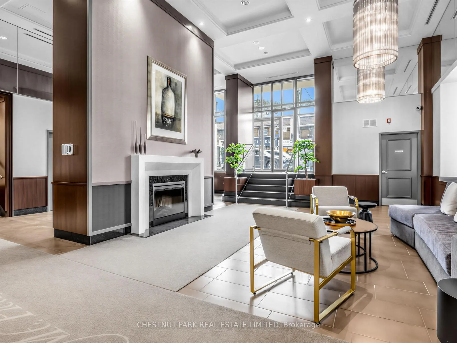 Photo 2 of Unit PH1703, 900 Mount Pleasant Road, Toronto, Mount Pleasant West — HOMEH