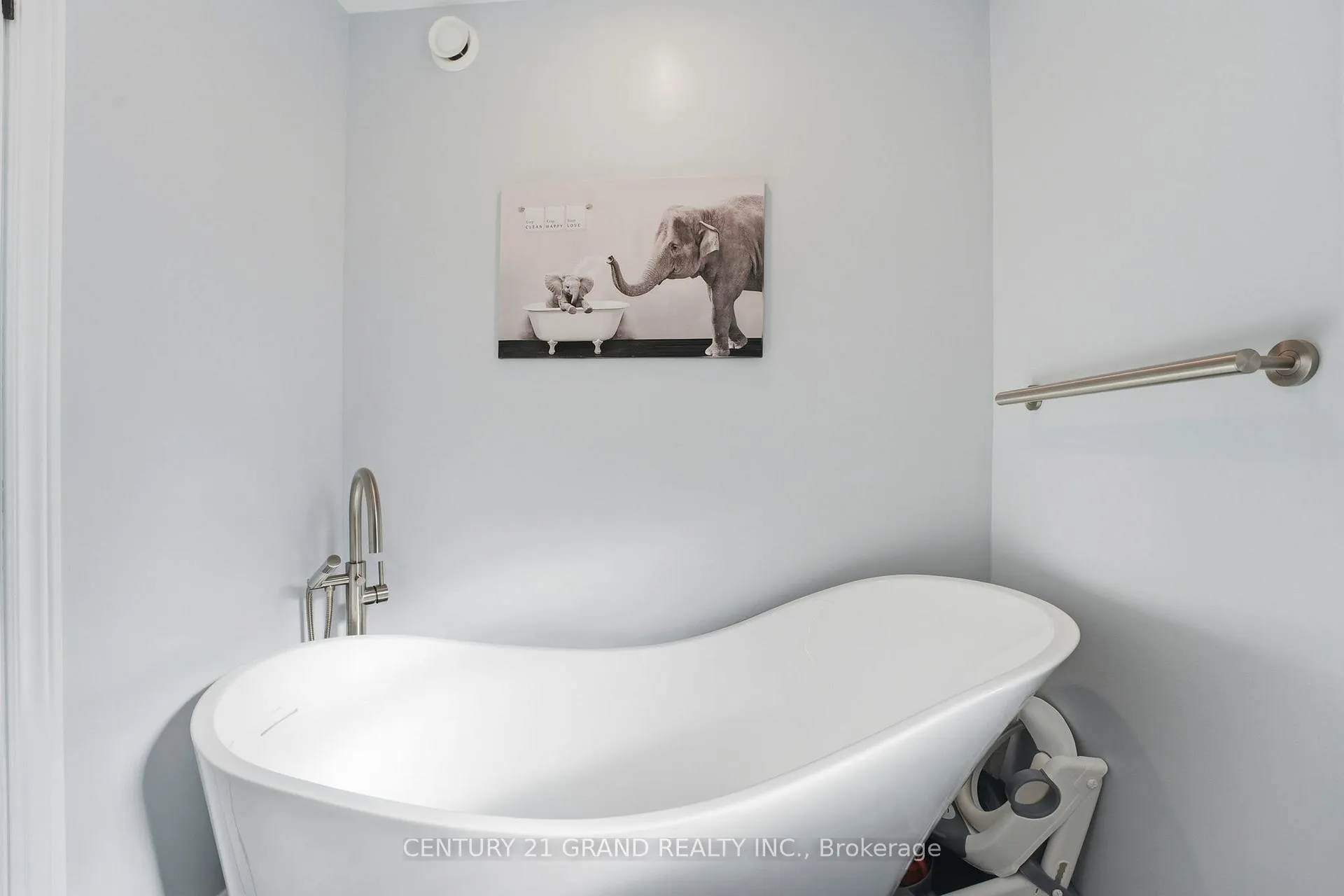 Photo 27 of 256 Howard Street, Norfolk, Waterford — HOMEH