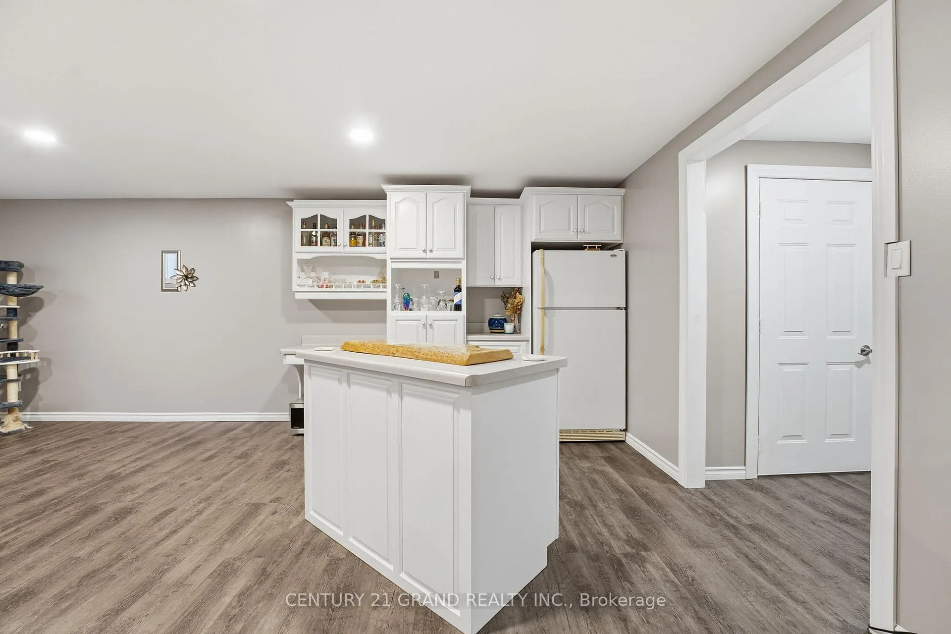 Photo 37 of 256 Howard Street, Norfolk, Waterford — HOMEH