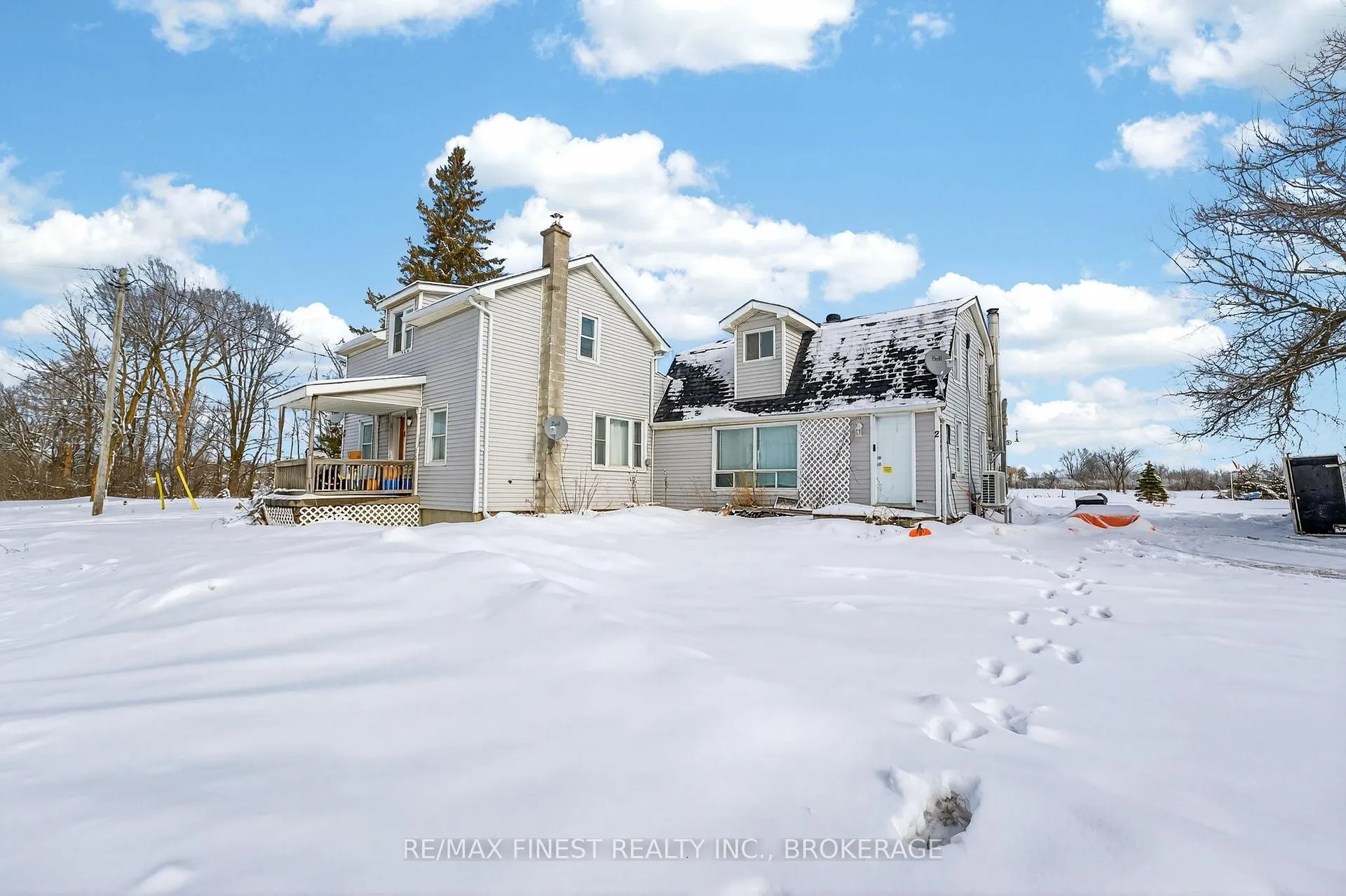 Front of 2706 Highway 38