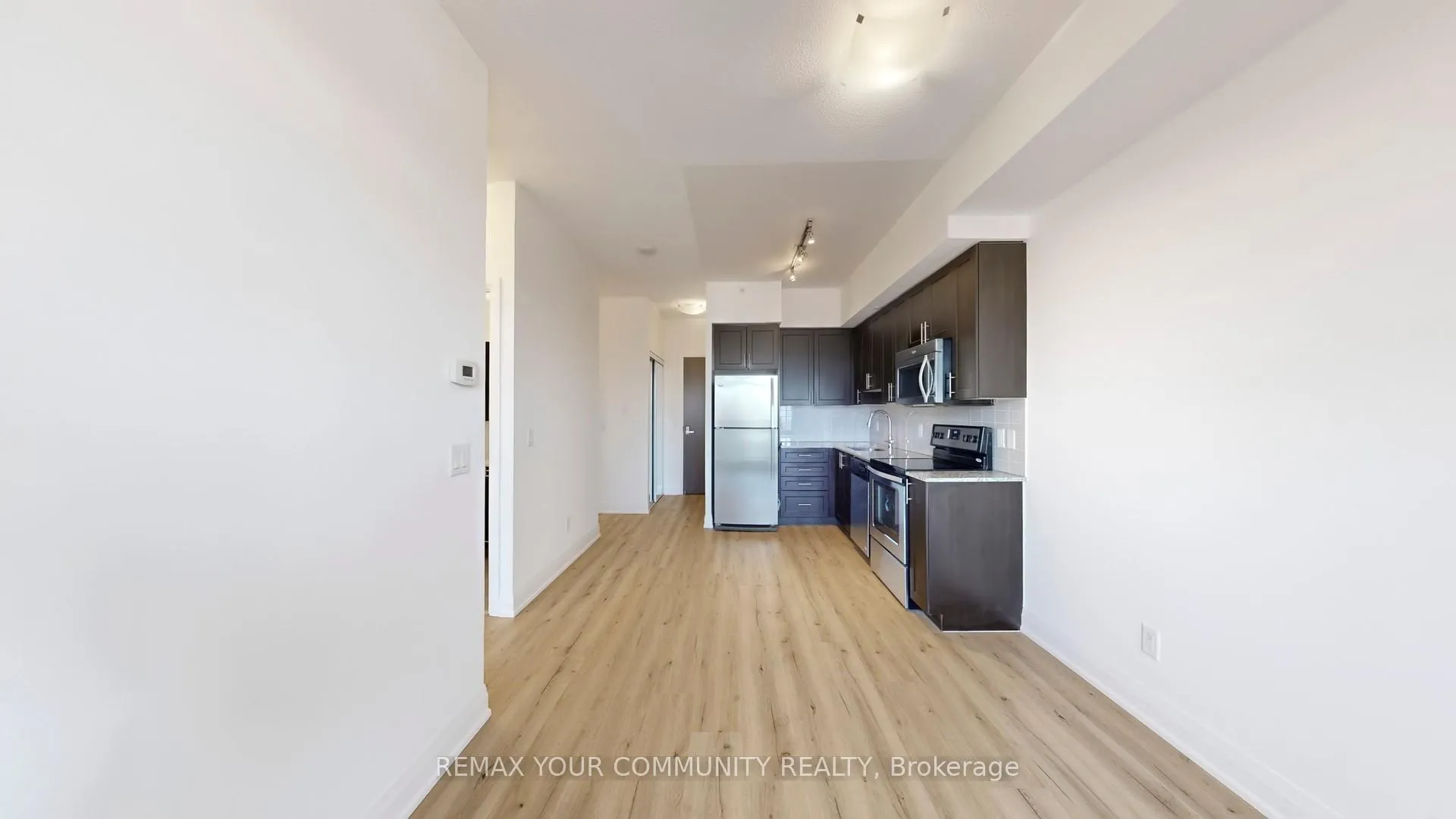 Photo 5 of Unit 212, 95 North Park Road, Vaughan, Beverley Glen — HOMEH