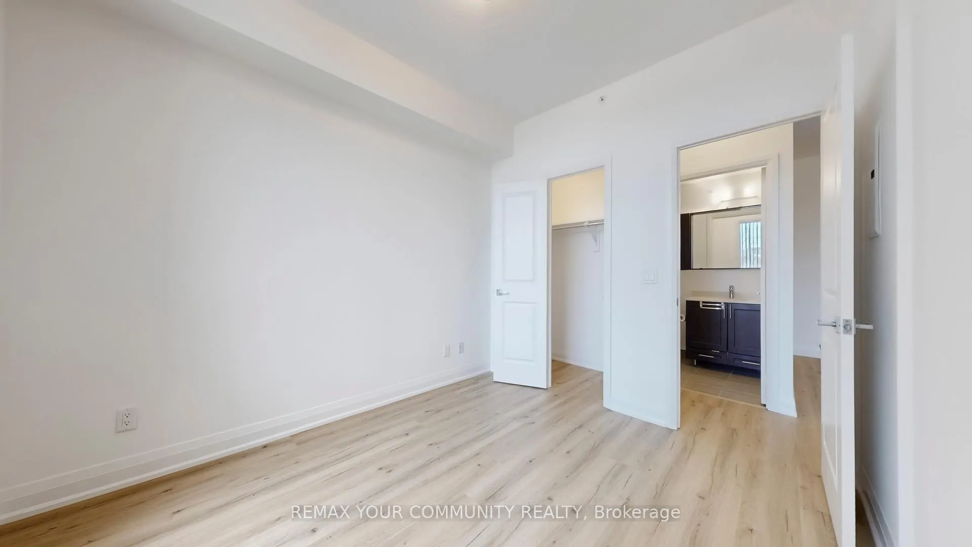 Photo 13 of Unit 212, 95 North Park Road, Vaughan, Beverley Glen — HOMEH