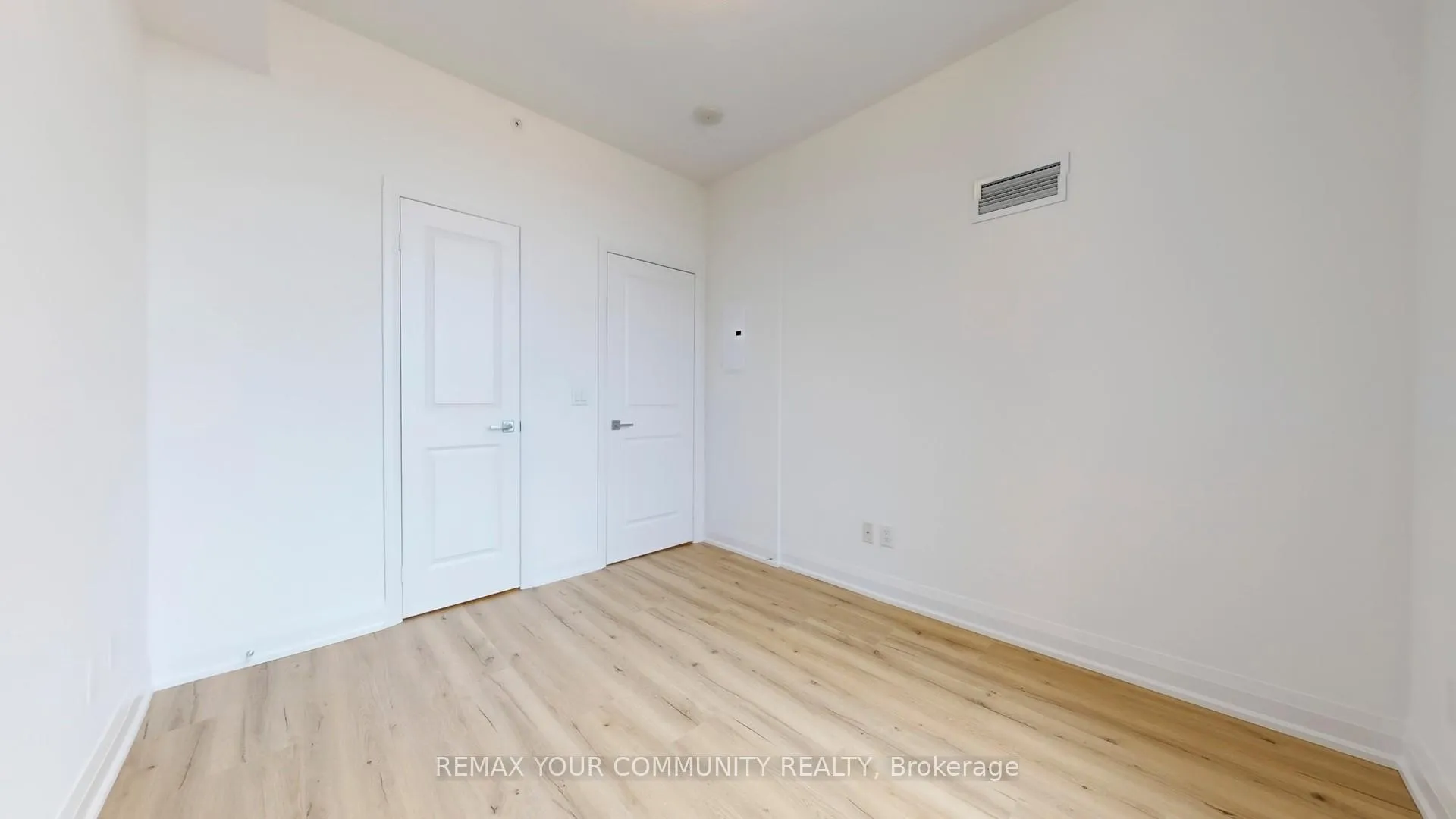 Photo 14 of Unit 212, 95 North Park Road, Vaughan, Beverley Glen — HOMEH