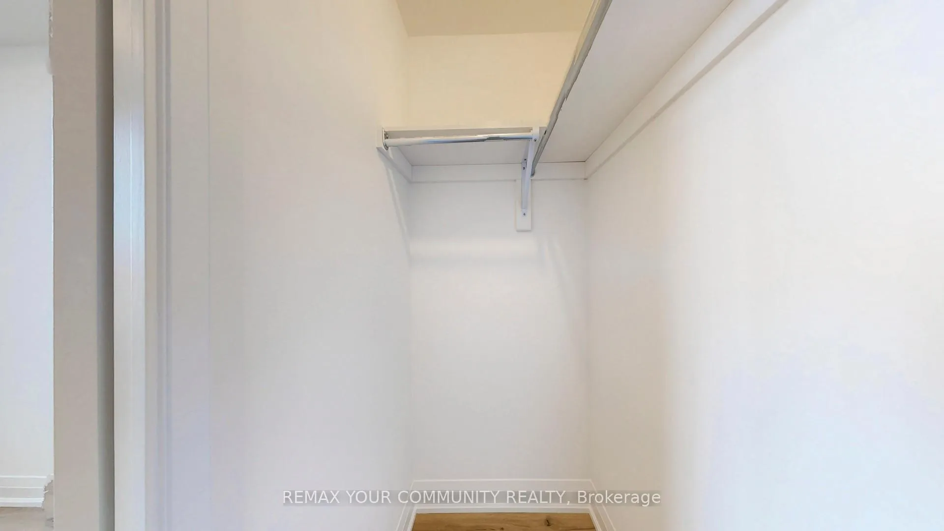 Photo 15 of Unit 212, 95 North Park Road, Vaughan, Beverley Glen — HOMEH