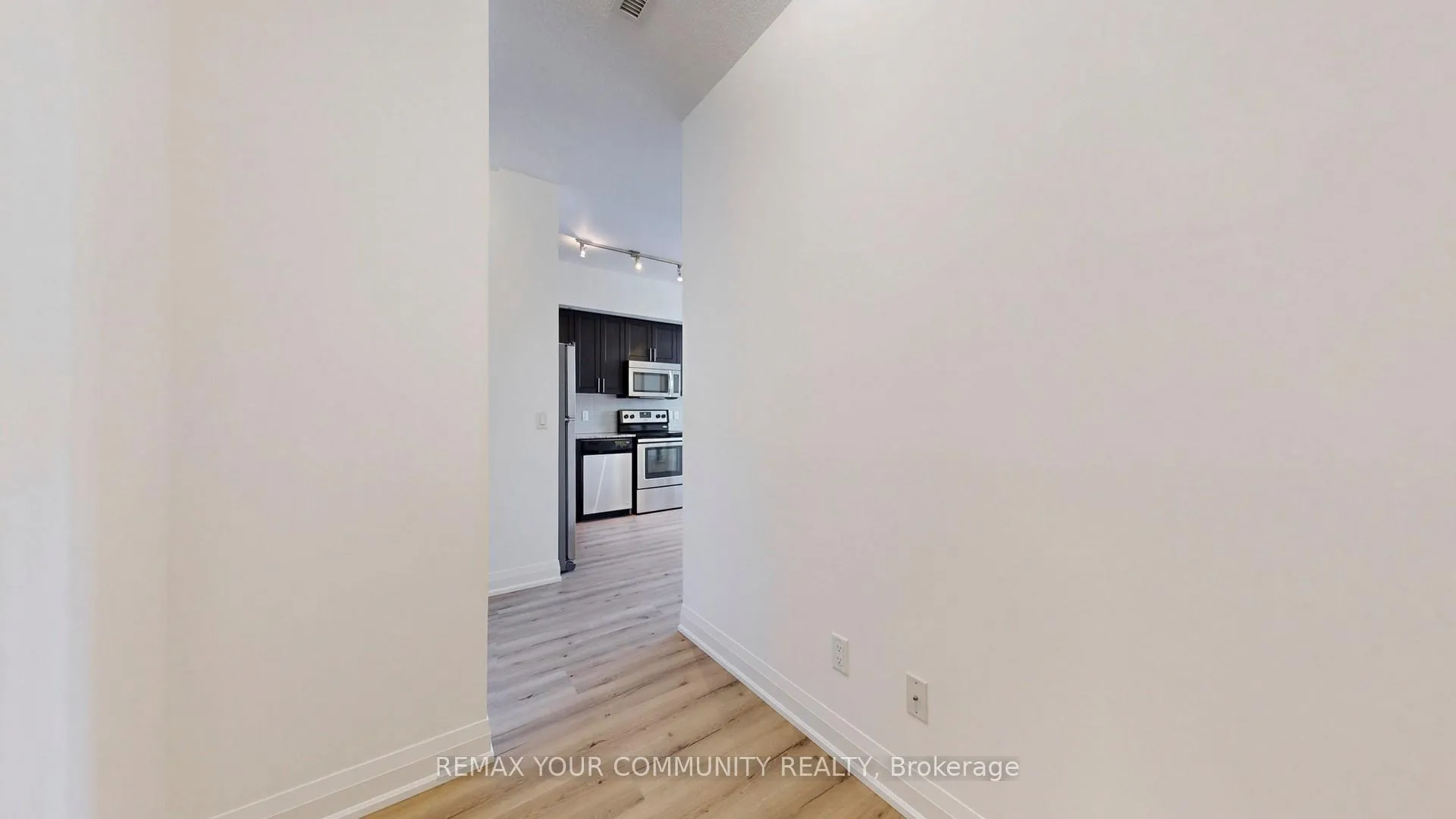 Photo 17 of Unit 212, 95 North Park Road, Vaughan, Beverley Glen — HOMEH