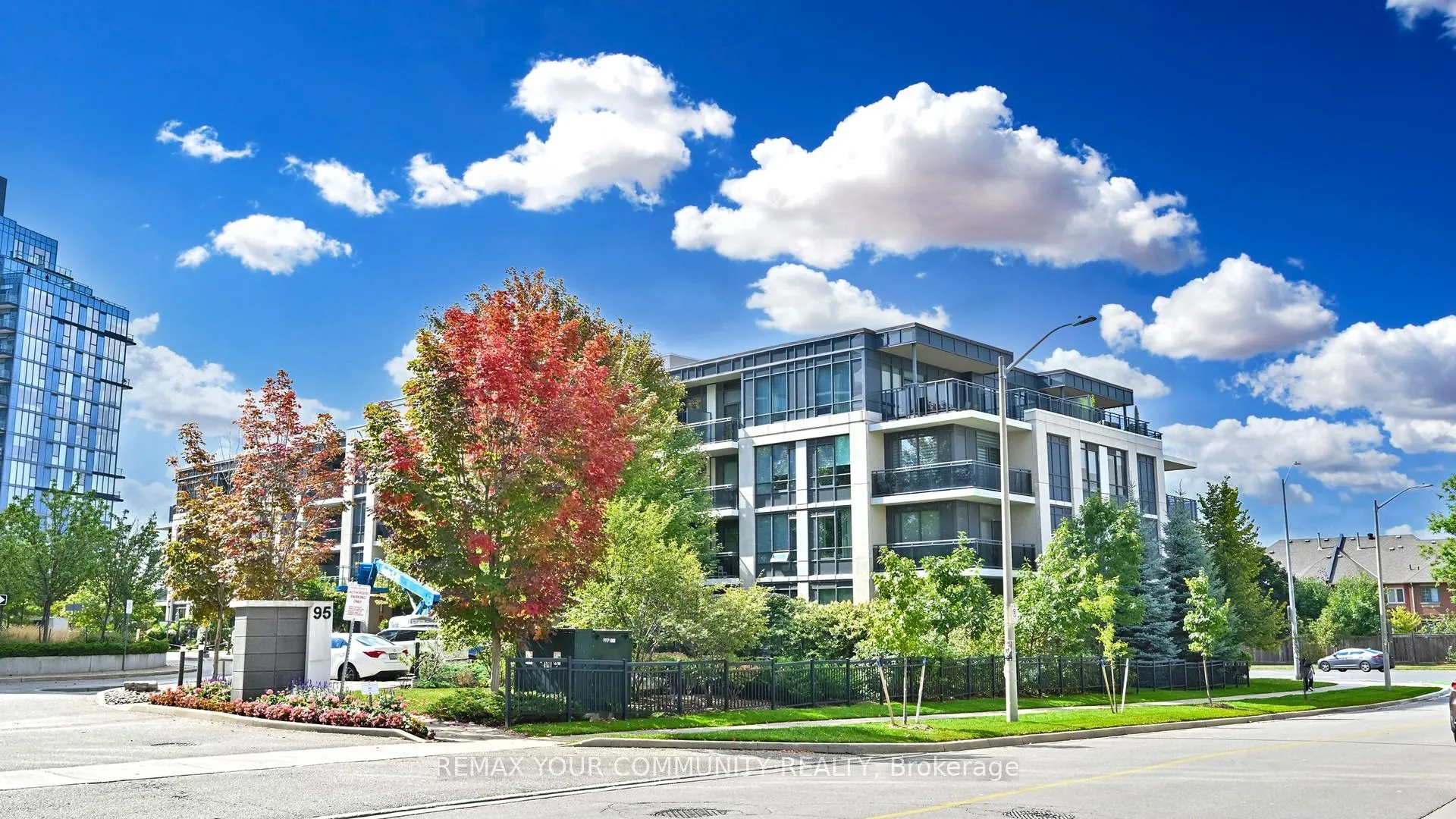 Photo 24 of Unit 212, 95 North Park Road, Vaughan, Beverley Glen — HOMEH