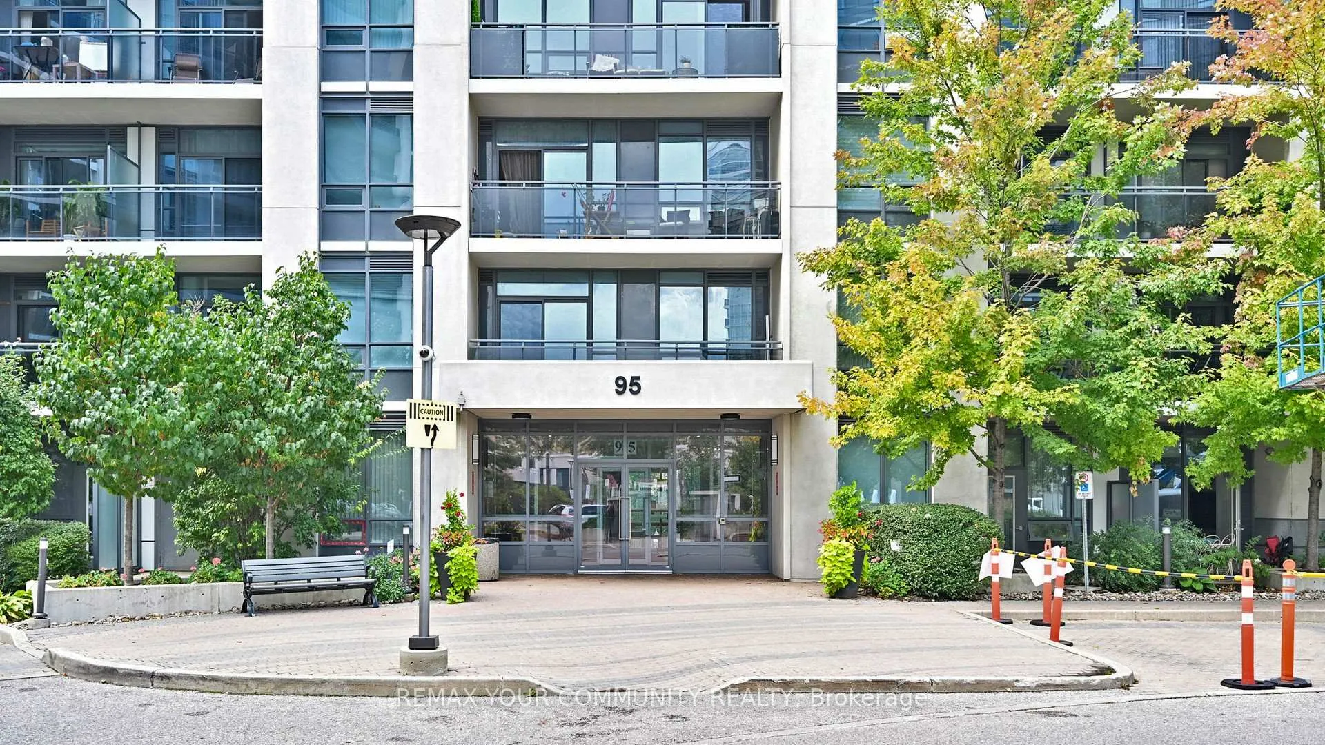 Photo 25 of Unit 212, 95 North Park Road, Vaughan, Beverley Glen — HOMEH