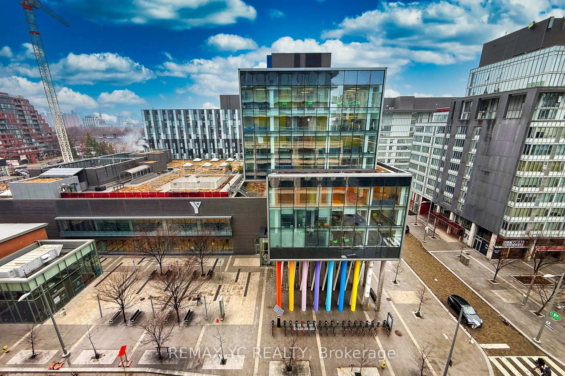 Photo 18 of Unit 804, 425 Front Street E, Toronto, Waterfront Communities — HOMEH