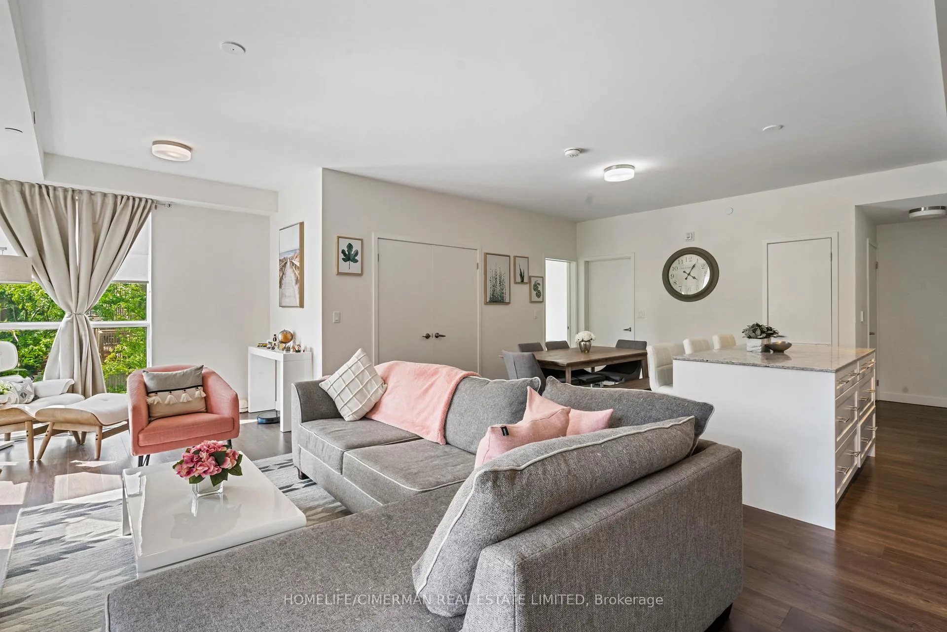 Photo 7 of Unit 212, 210 Sabina Drive, Oakville, Glenorchy — HOMEH