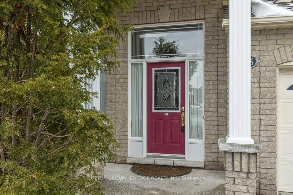 Photo 3 of 56 Fenning Drive, Clarington, Courtice — HOMEH