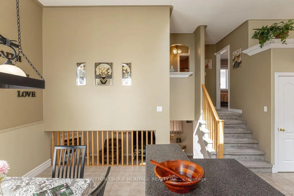 Photo 12 of 56 Fenning Drive, Clarington, Courtice — HOMEH