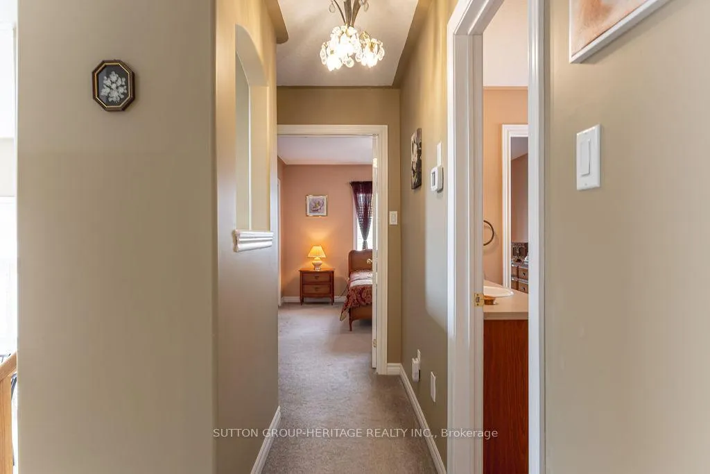 Photo 14 of 56 Fenning Drive, Clarington, Courtice — HOMEH