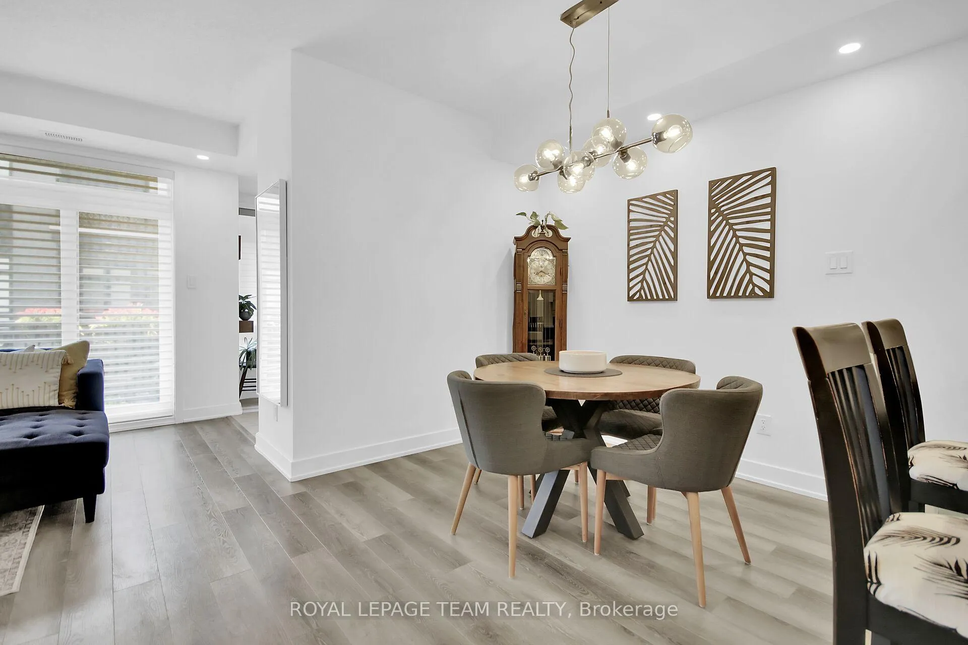 Photo 16 of Unit H, 300 Tulum Crescent, Ottawa, Kanata - Emerald Meadows/Trailwest — HOMEH