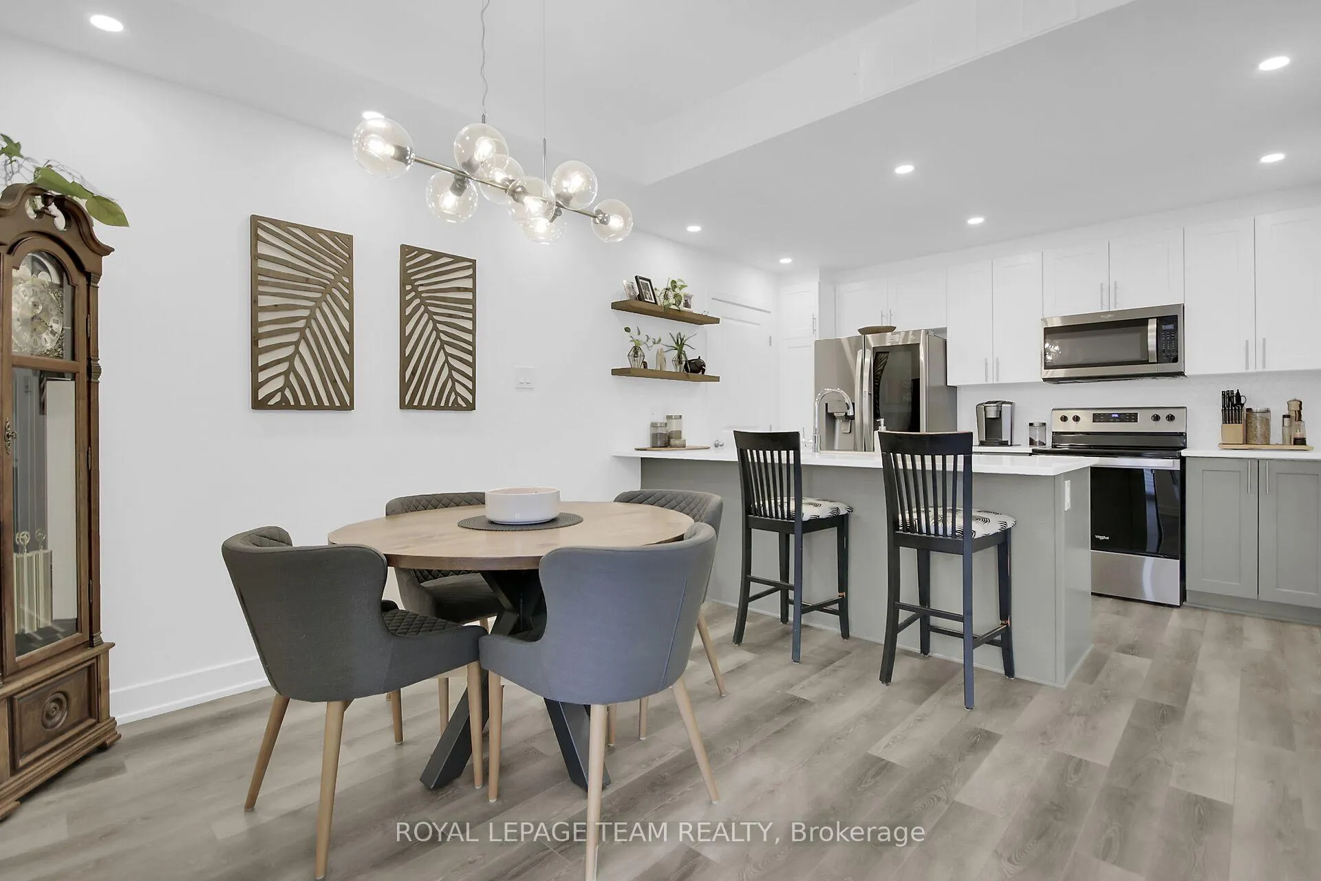Photo 19 of Unit H, 300 Tulum Crescent, Ottawa, Kanata - Emerald Meadows/Trailwest — HOMEH