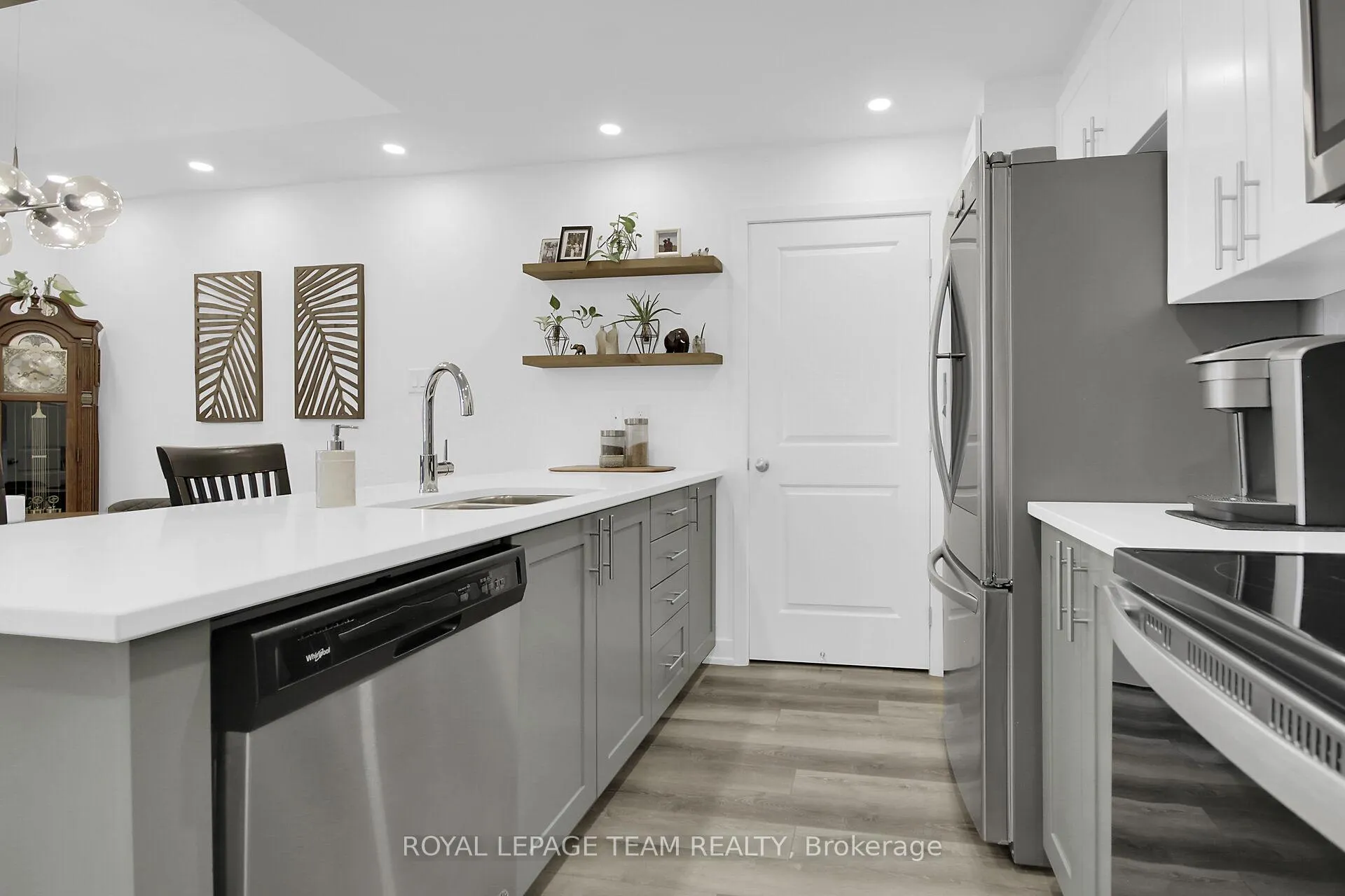 Photo 24 of Unit H, 300 Tulum Crescent, Ottawa, Kanata - Emerald Meadows/Trailwest — HOMEH