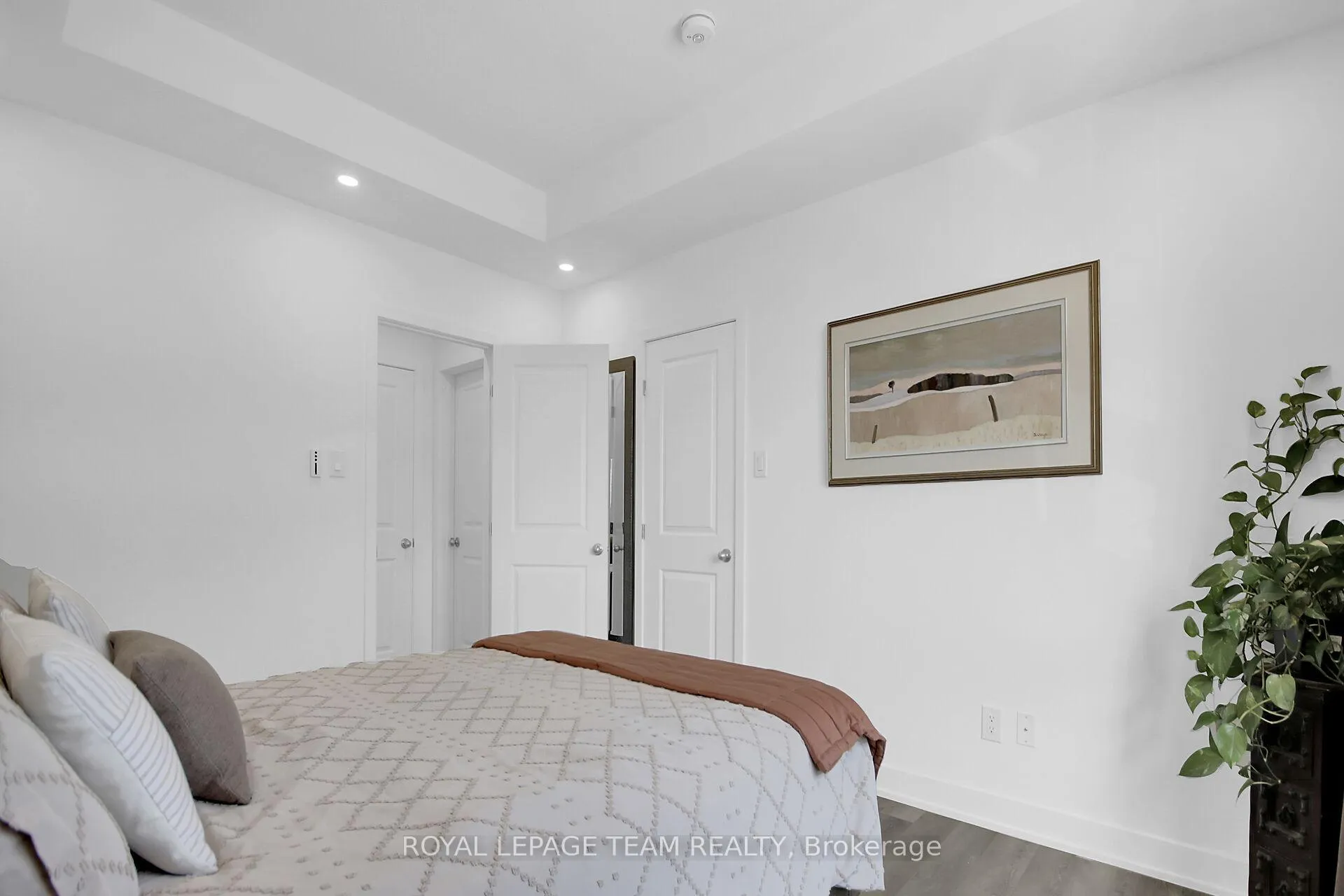 Photo 29 of Unit H, 300 Tulum Crescent, Ottawa, Kanata - Emerald Meadows/Trailwest — HOMEH