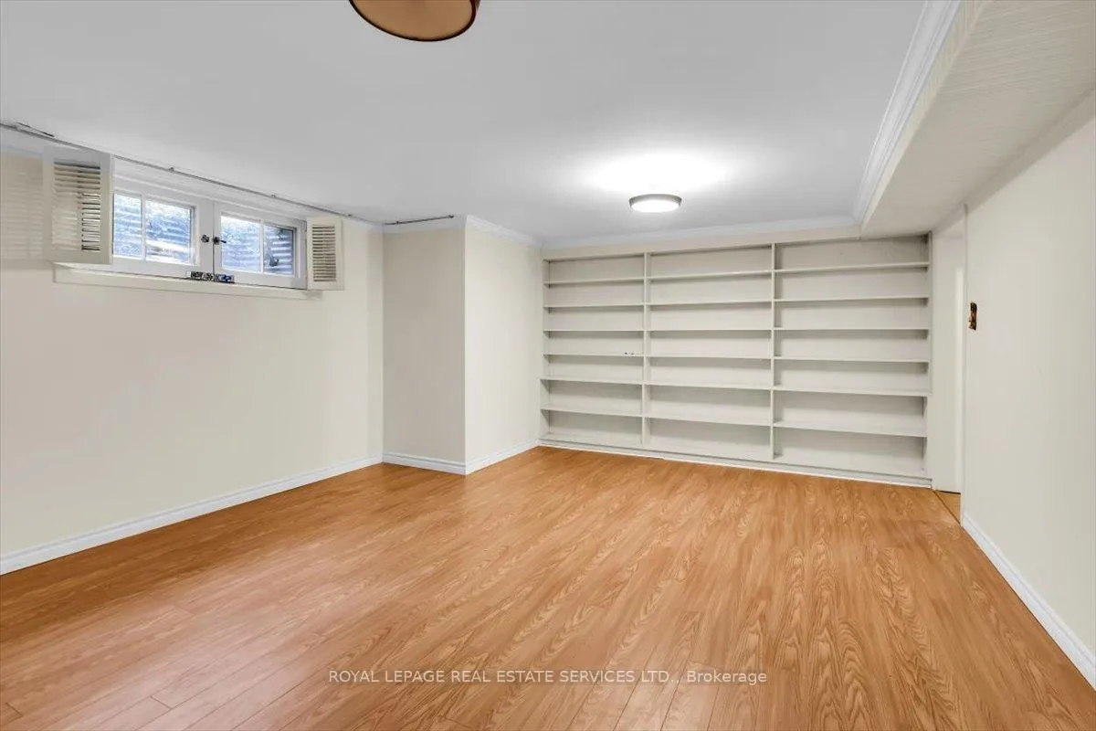 Photo 24 of 66 Mason Boulevard, Toronto, Bedford Park-Nortown — HOMEH