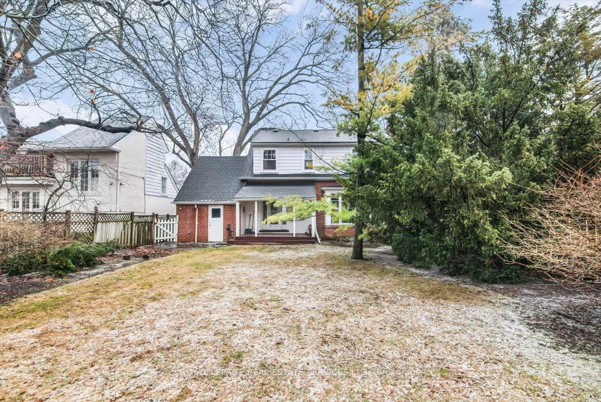 Photo 26 of 66 Mason Boulevard, Toronto, Bedford Park-Nortown — HOMEH