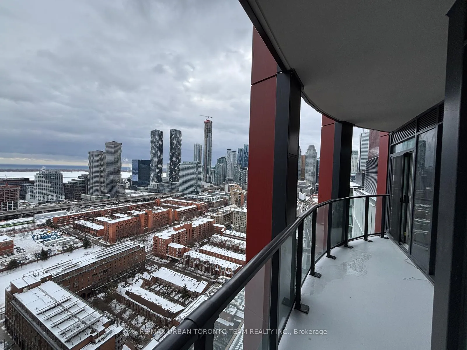 Photo 7 of Unit 3310, 180 Front Street E, Toronto, Moss Park — HOMEH
