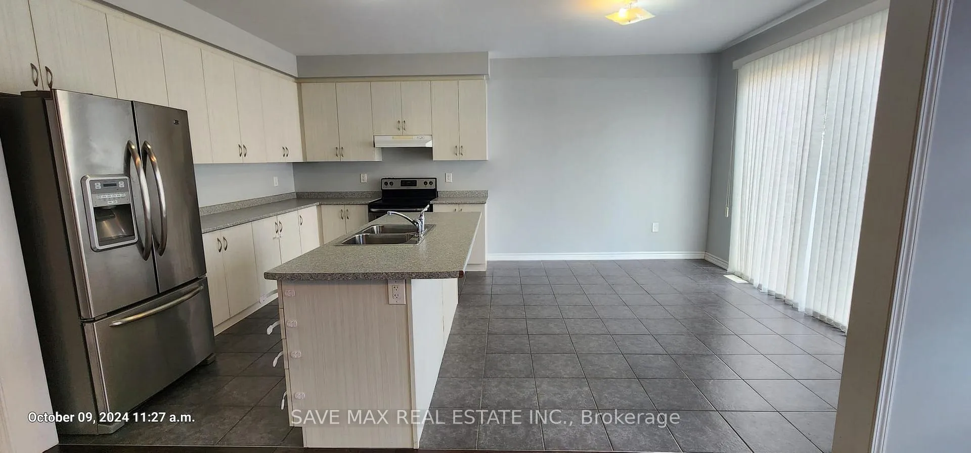 Photo 5 of 64 Enford Crescent, Brampton, Northwest Brampton — HOMEH