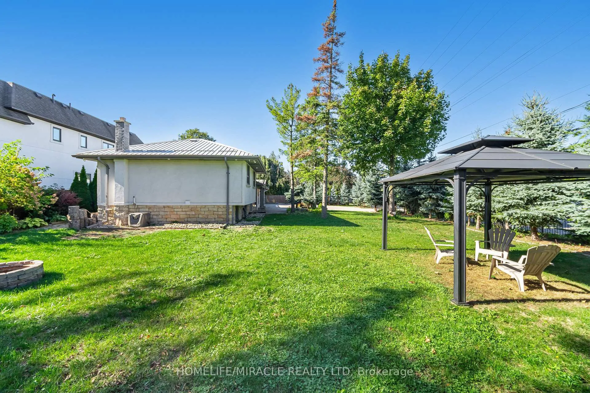 Photo 50 of 308 Third Line, Oakville, West — HOMEH