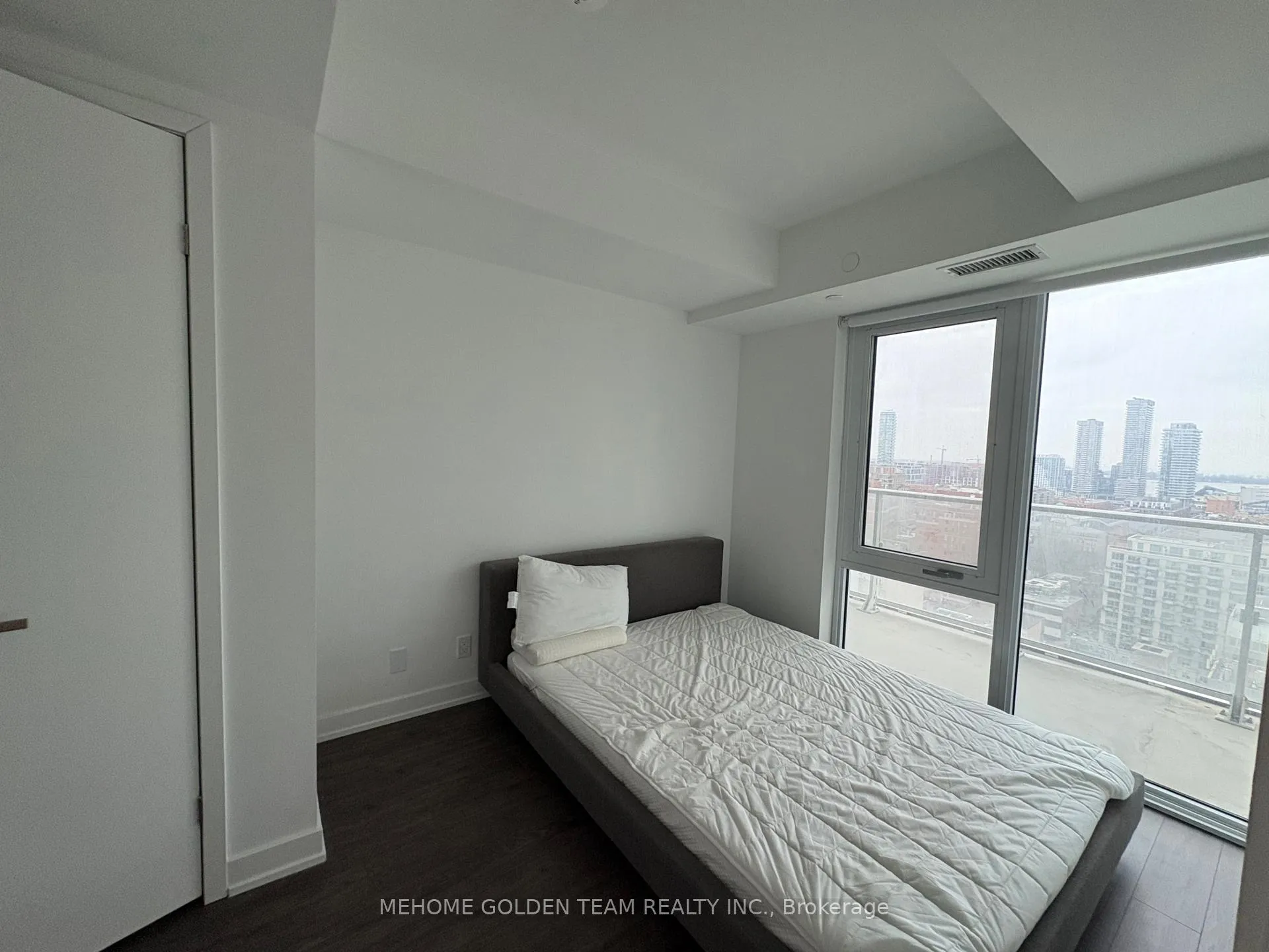 Photo 4 of Unit 1908, 88 Queen Street E, Toronto, Church-Yonge Corridor — HOMEH