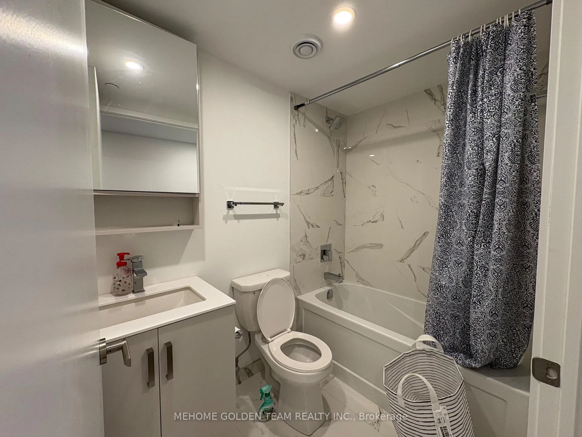 Photo 7 of Unit 1908, 88 Queen Street E, Toronto, Church-Yonge Corridor — HOMEH