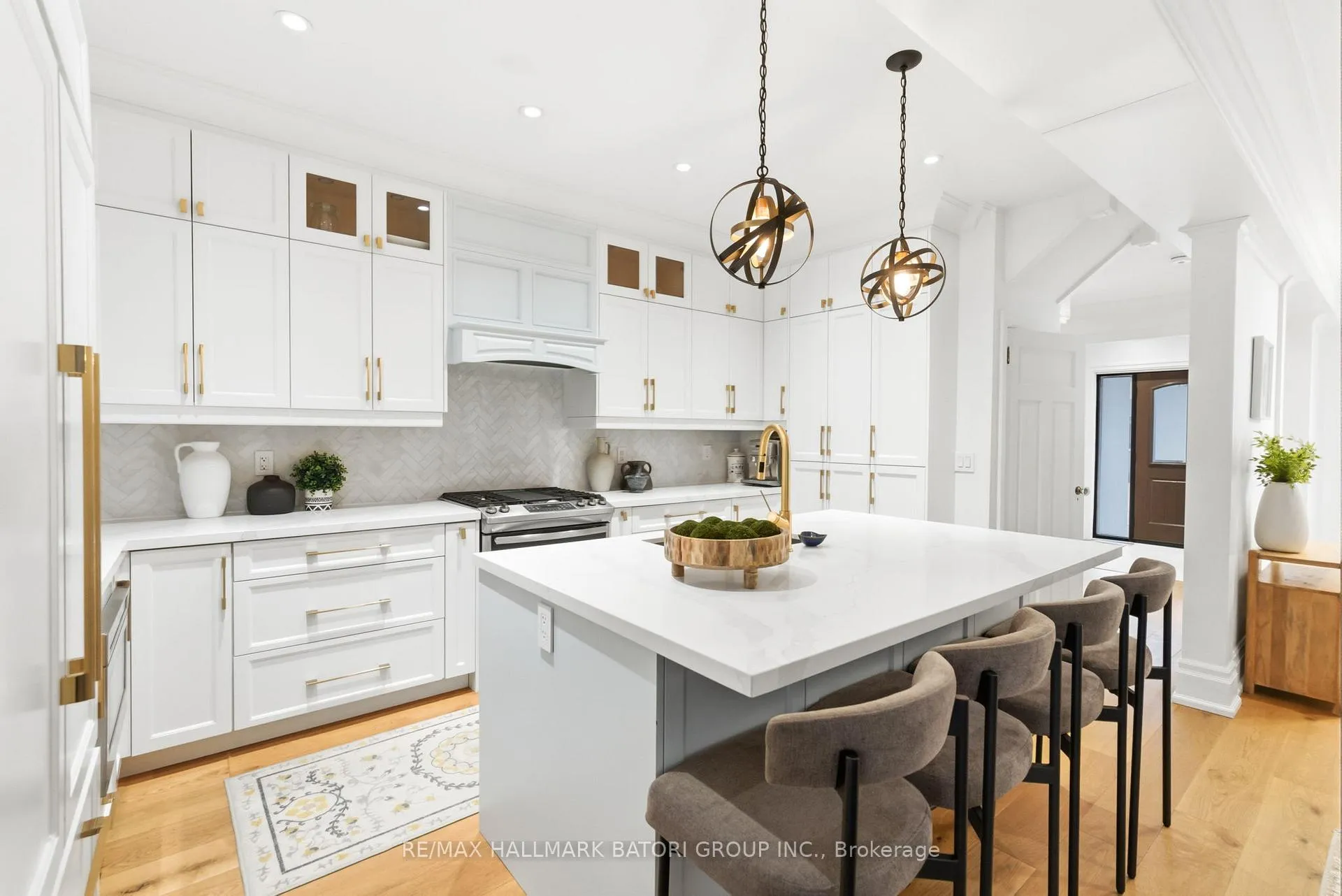 Photo 6 of 52 Stibbard Avenue, Toronto, Mount Pleasant East — HOMEH