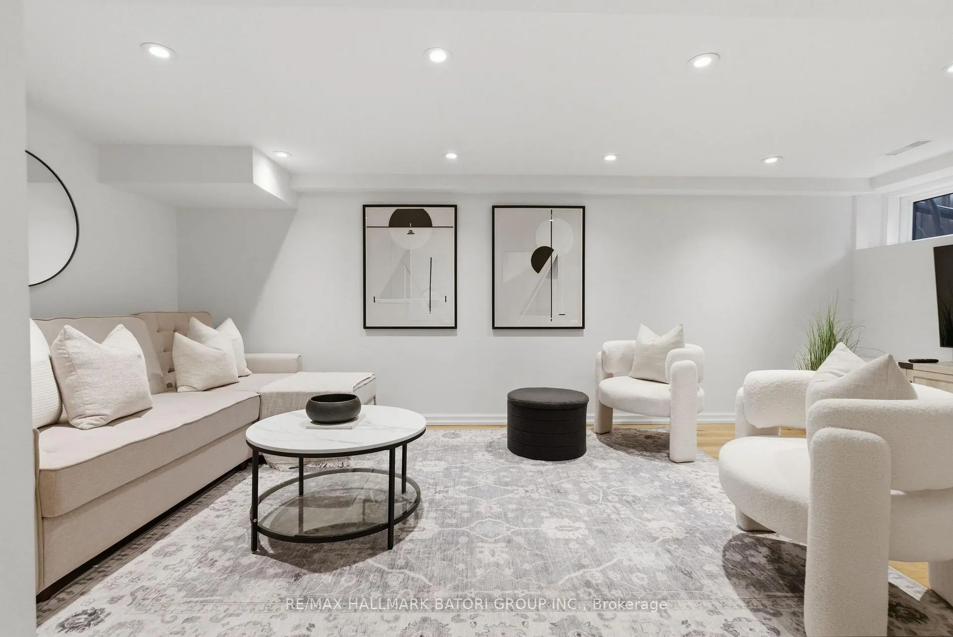 Photo 25 of 52 Stibbard Avenue, Toronto, Mount Pleasant East — HOMEH